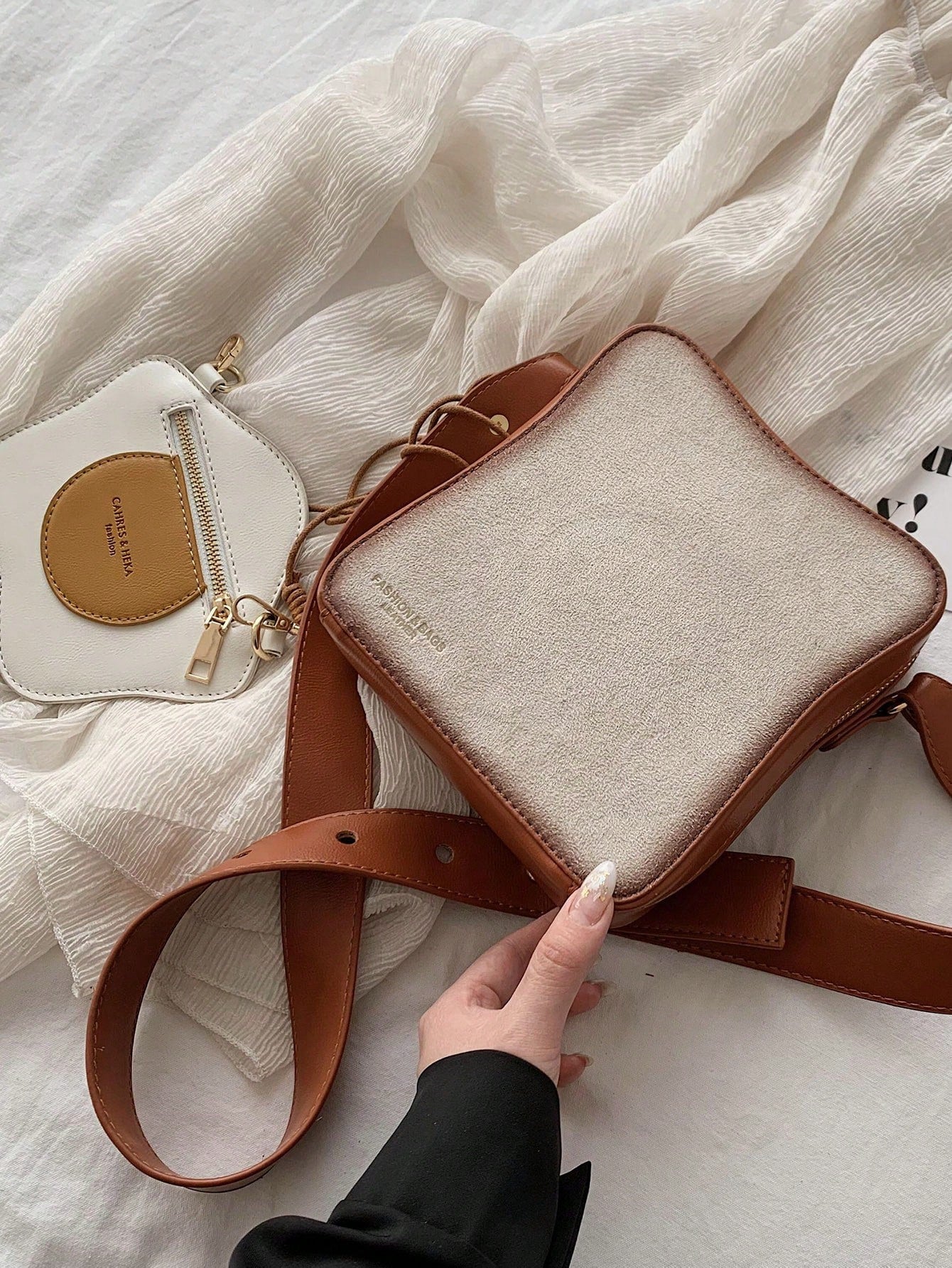 Creative Personalized Crossbody Bag, Suitable For Daily Use, Also Suitable For Teenage Girls, Women, College Students, Office Workers, New Professionals, Etc. Perfect For Parties, Balls, Dinners, Wedd