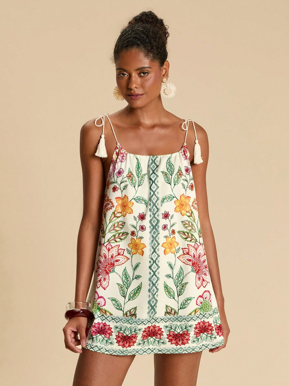 Travachic Women's White Floral Summer Boho Holiday Sleeveless Cover-Up,Beach Vacation Dress,Festival Party Elegant Casual Tropical Outfits,Mini Beach Skirt