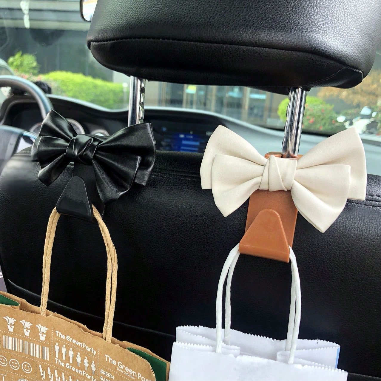 1/2pcs Elegant Bow Car Seat Organizer, Multi-Functional Car Storage Hook, Cartoon Creative Backseat Storage, Car Seat Hook Organizer, Car Storage Gadget, Unisex Car Accessories (Improved Processing, R