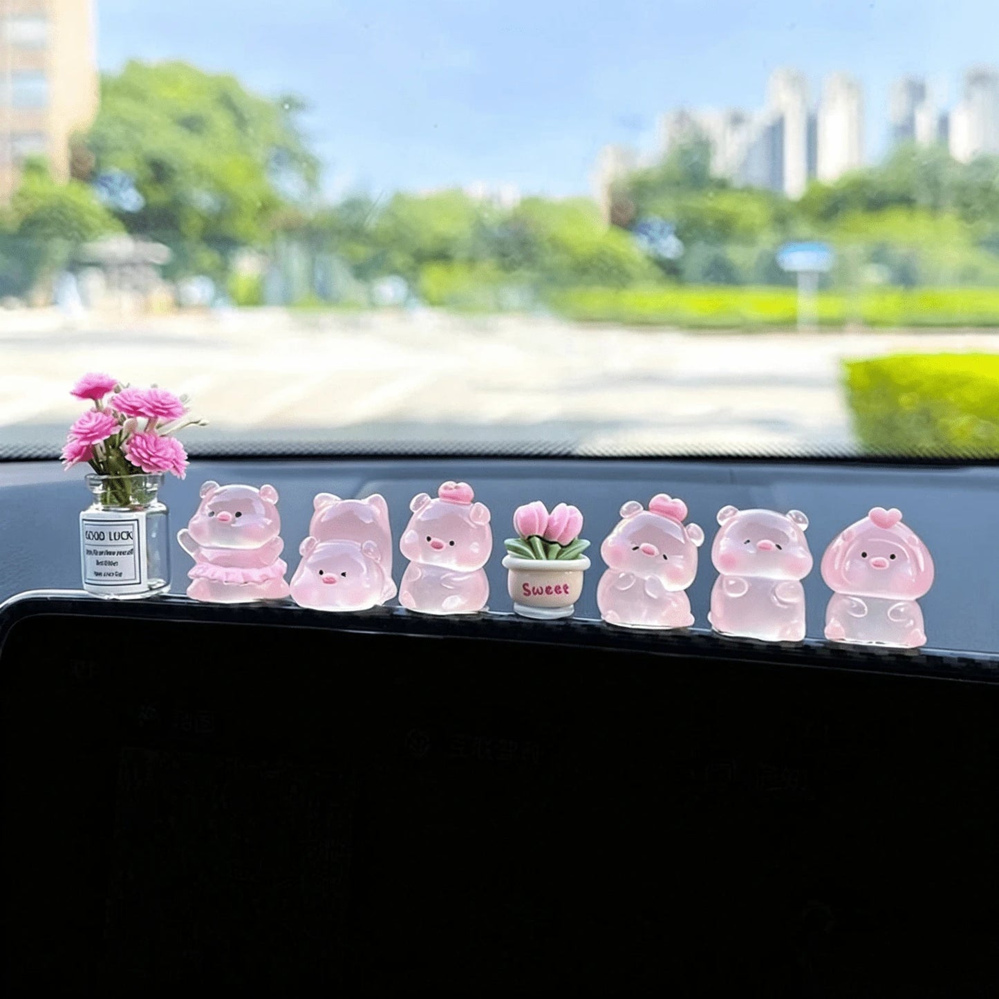 1/6/7/8pcs Cute Pig Car Decor, Adorable Cartoon Animal Resin Figurines, Stress Relief Healing Style, Dashboard, Rearview Mirror, Desktop Ornaments, Pink Women's Car Accessories, Garden Pot Decor, Holi