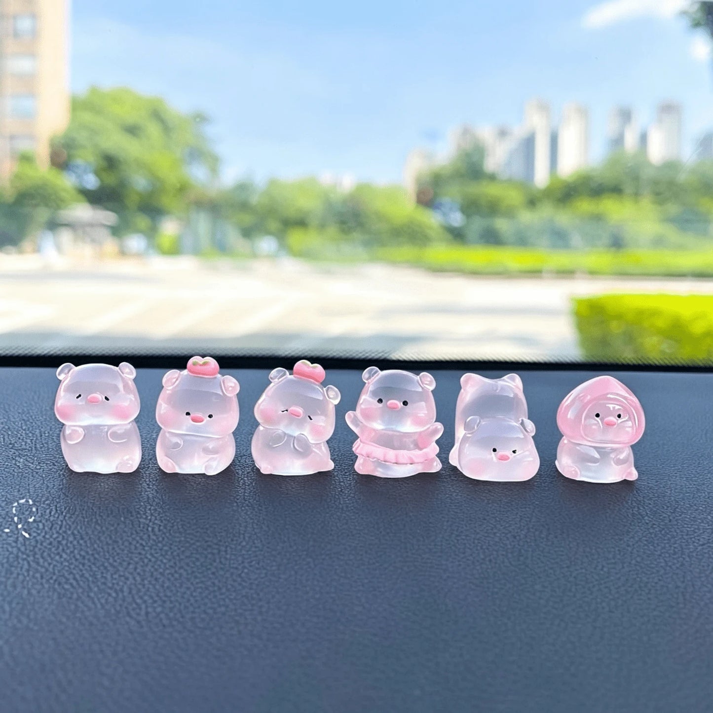 1/6/7/8pcs Cute Pig Car Decor, Adorable Cartoon Animal Resin Figurines, Stress Relief Healing Style, Dashboard, Rearview Mirror, Desktop Ornaments, Pink Women's Car Accessories, Garden Pot Decor, Holi