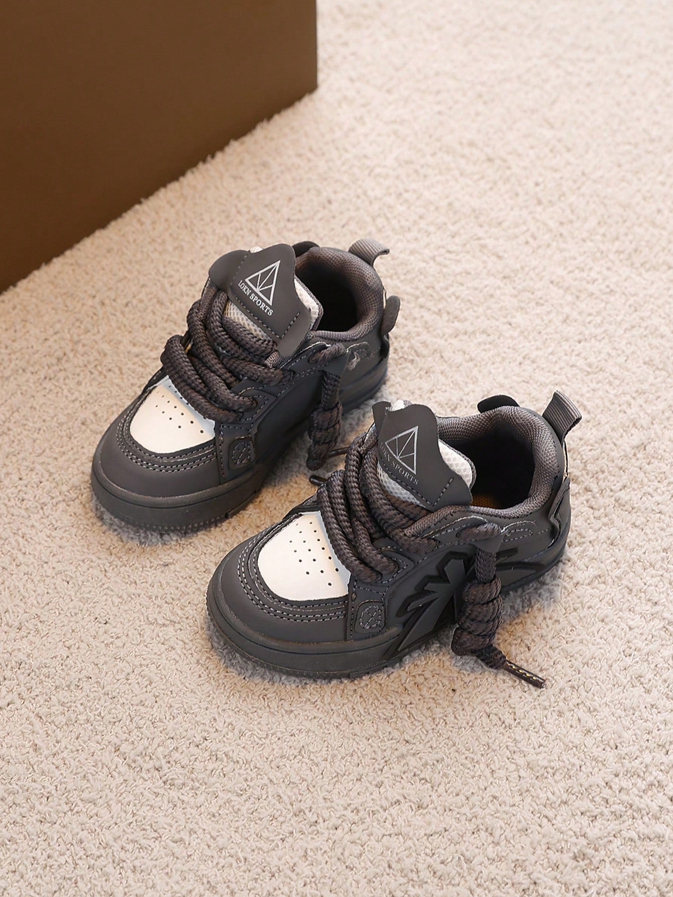 1 Pair Children's Outdoor Classic Fashion Versatile Casual Sports Shoes, Toddler Walking Shoes