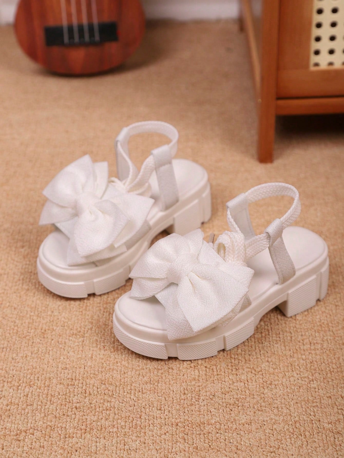 1 Pair New Summer Fashion High Heel Sandals, Designed For Girls, With Soft And Thick Soles, Decorated With Bow Tie. Lace-Up Design To Prevent Slipping Off. Suitable For Princesses Aged 3-15 To Wear On