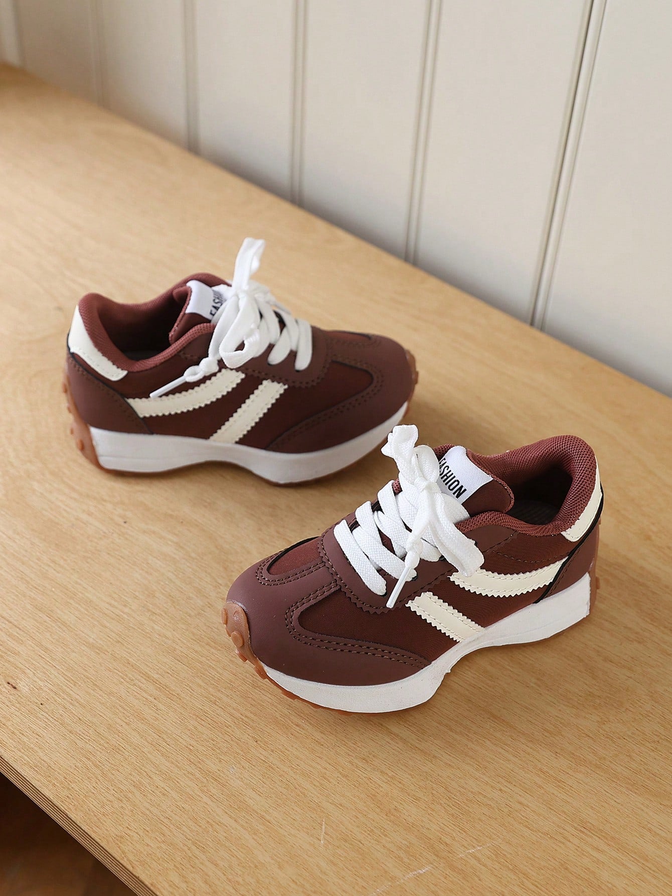 1 Pair Unisex Casual Lightweight Sneakers, Fashion Versatile Running Sports Shoes, Spring/Autumn New Arrival