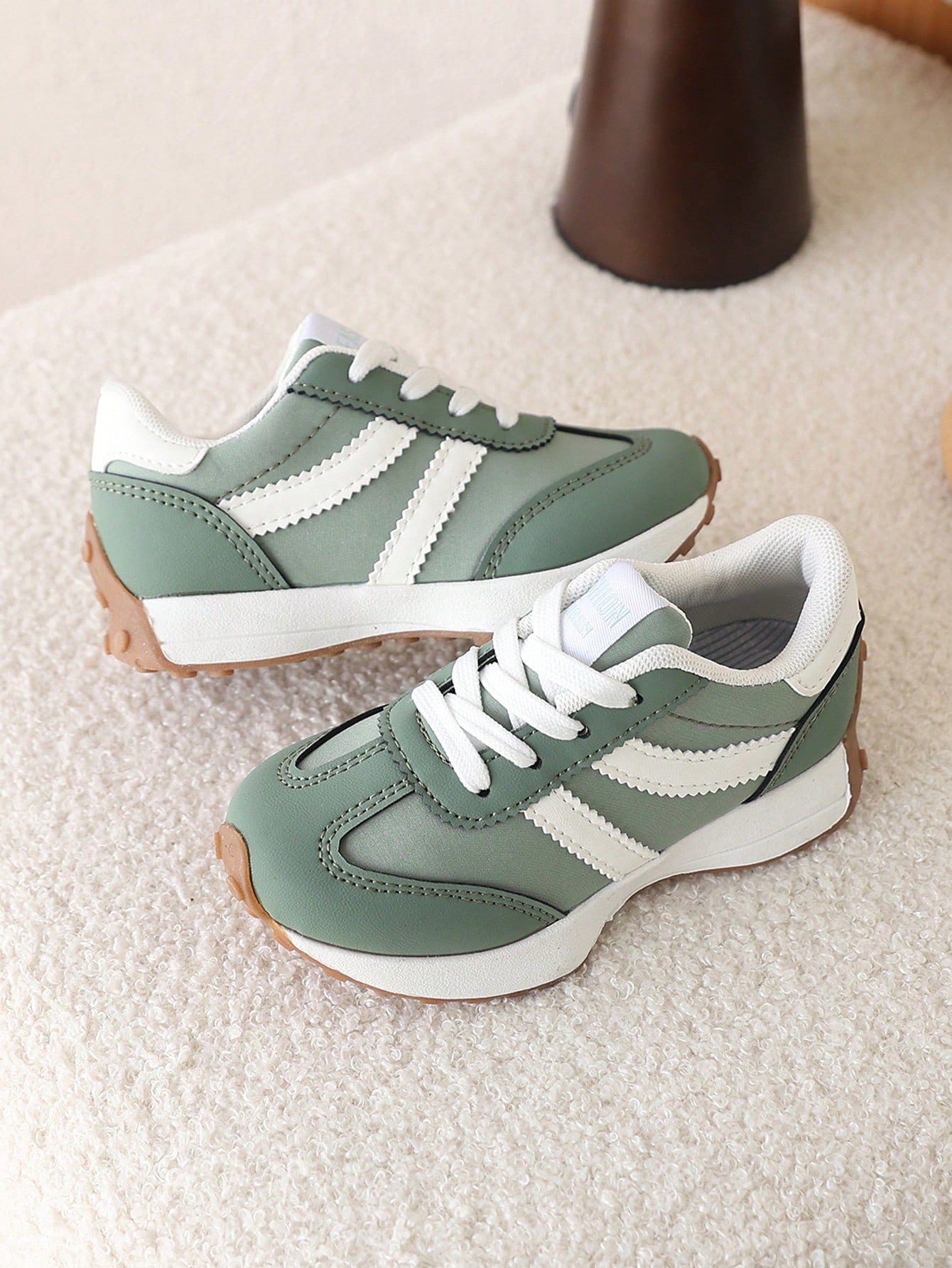 1 Pair Unisex Casual Lightweight Sneakers, Fashion Versatile Running Sports Shoes, Spring/Autumn New Arrival