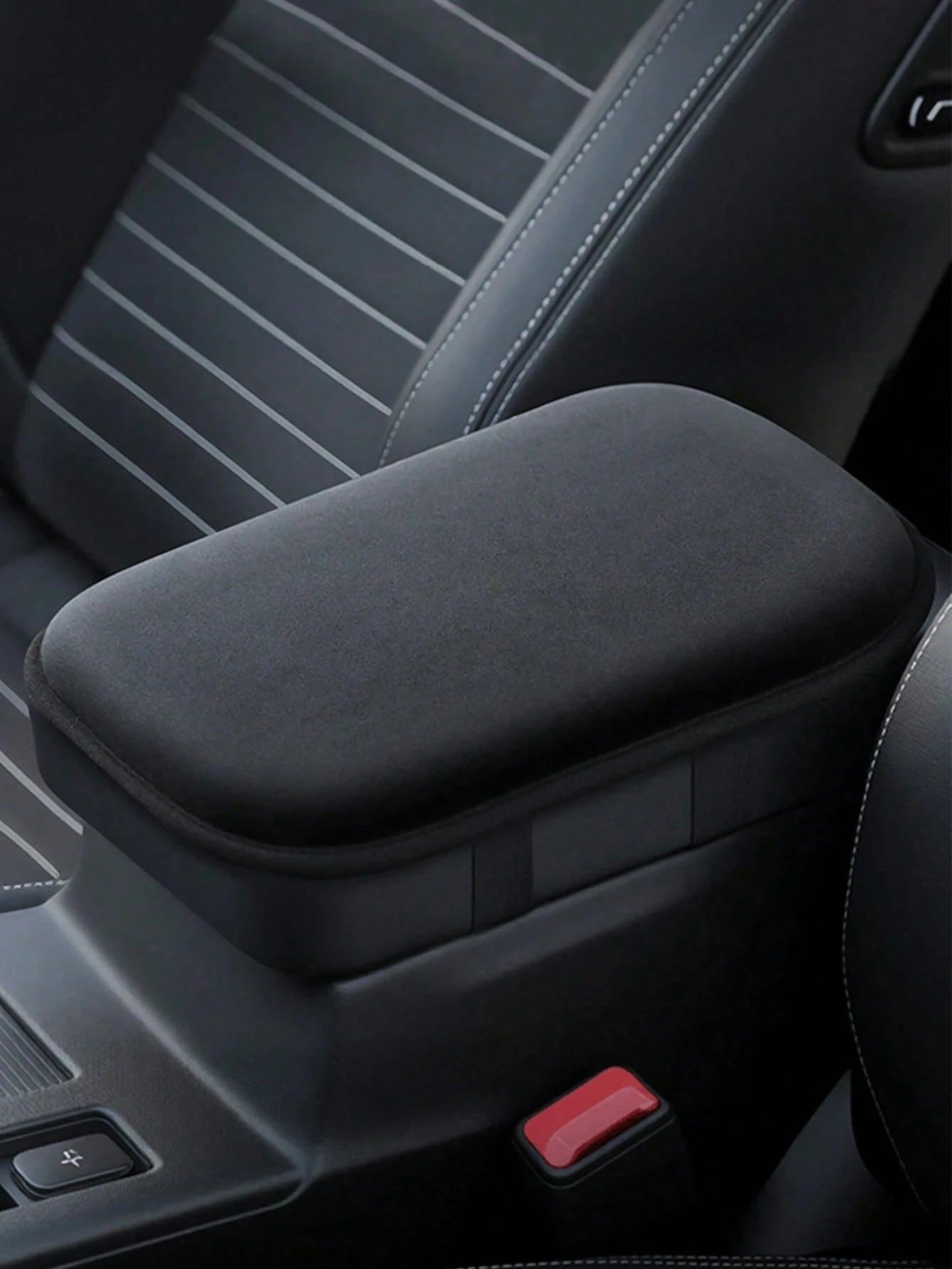 1 PC Black Thickened Fluffy Car Armrest Box Booster Mat, Center Armrest Mat, Car Armrest Cover, Armrest Box Mat