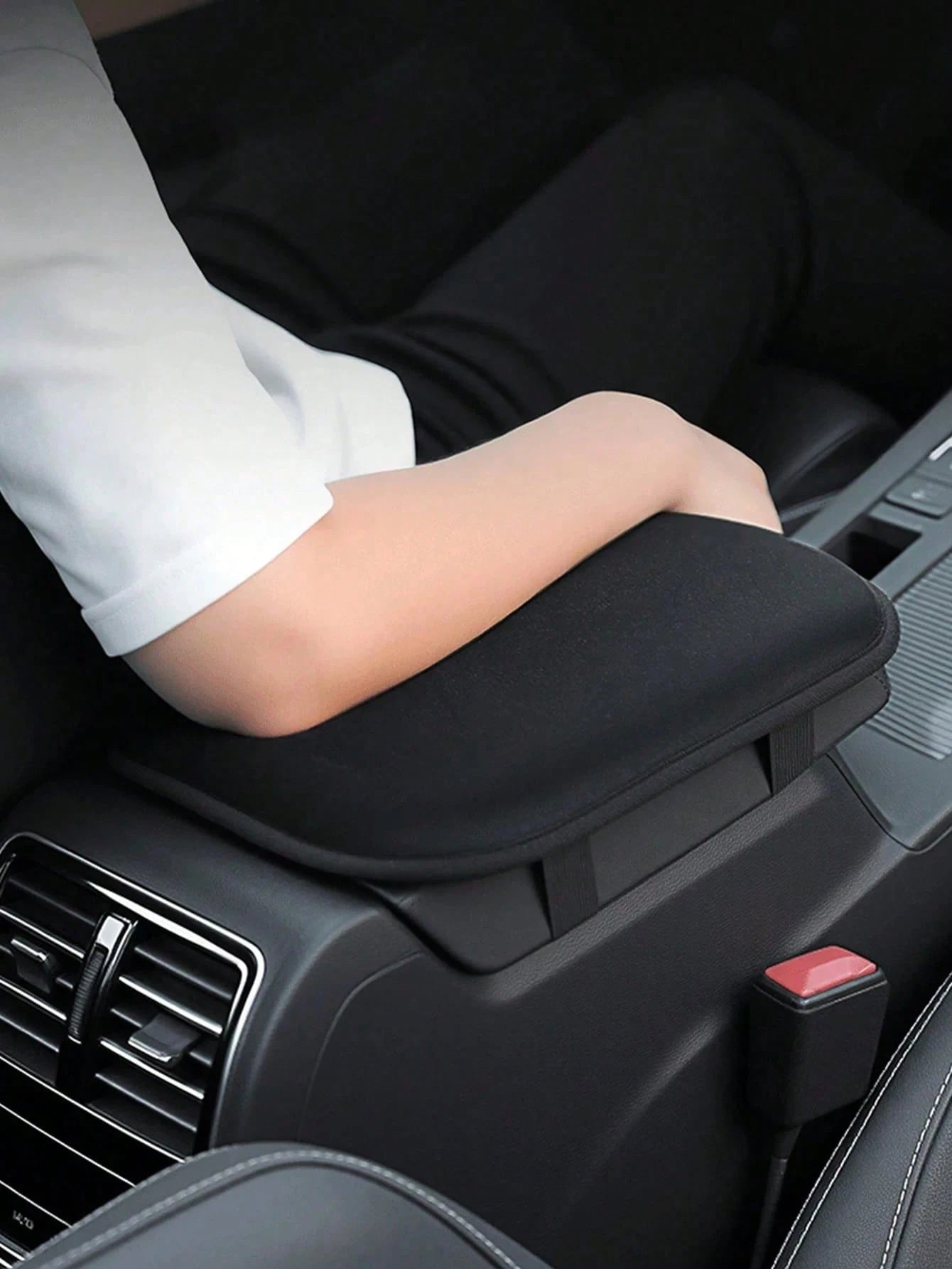 1 PC Black Thickened Fluffy Car Armrest Box Booster Mat, Center Armrest Mat, Car Armrest Cover, Armrest Box Mat