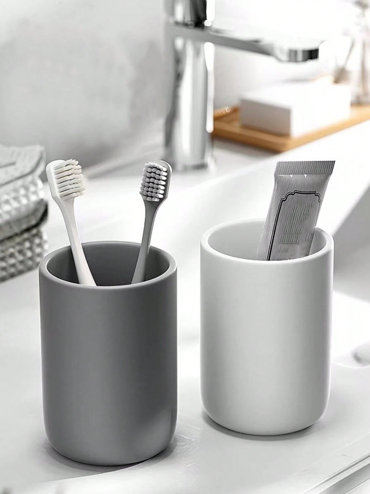 1 Piece Of Household Plastic Toothbrush Cup, Household Mouthwash Cup, Simple And Plain Color Wash Cup, Toothbrush And Tooth Cup, Large Capacity Wash Cup
