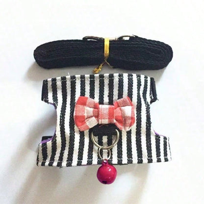 1 Set Pet Harness & Leaf Decor Outfit, With Bow Tie & Bell, Suitable For Guinea Pigs, Hamsters, Mice, Squirrels And Other Pets For Outdoor Walking, Vest
