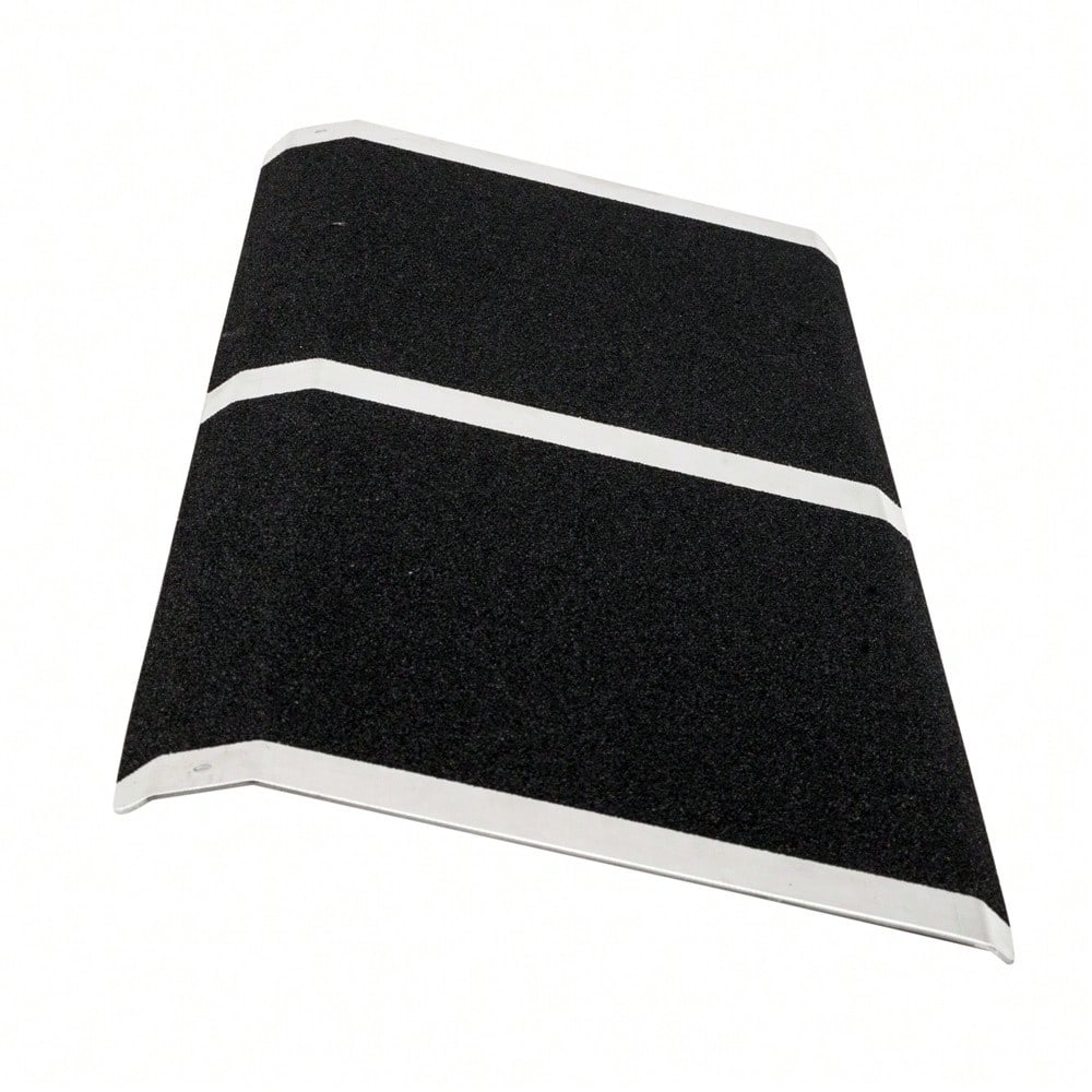 10"X32" Ramp 10 Sandpaper-Covered Ramp *1