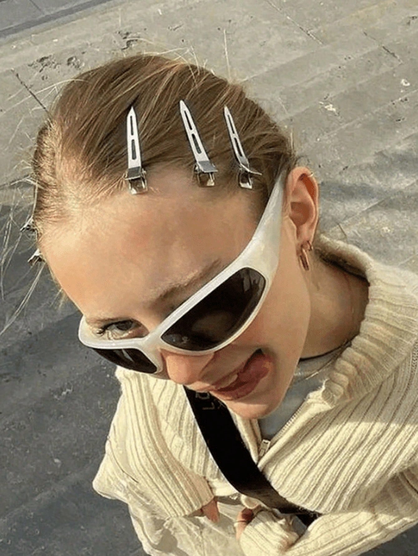 100Pcs Professional Ladies Salon Fixed Hair Pin 5.5cm Curl Metal Hair Clips Hair Root Fluffy Clips DIY Tools Hair Accessories Makeup No Crease Hair Clip Hairdressing Styling Tool(100pcs/50pcs/30pcs/15