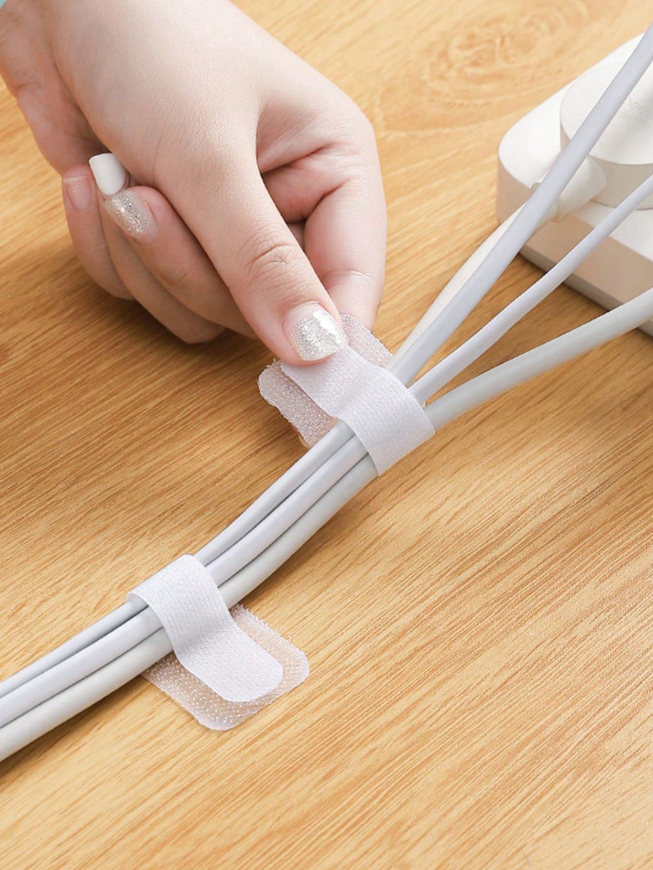 10pcs Data Cable Clip