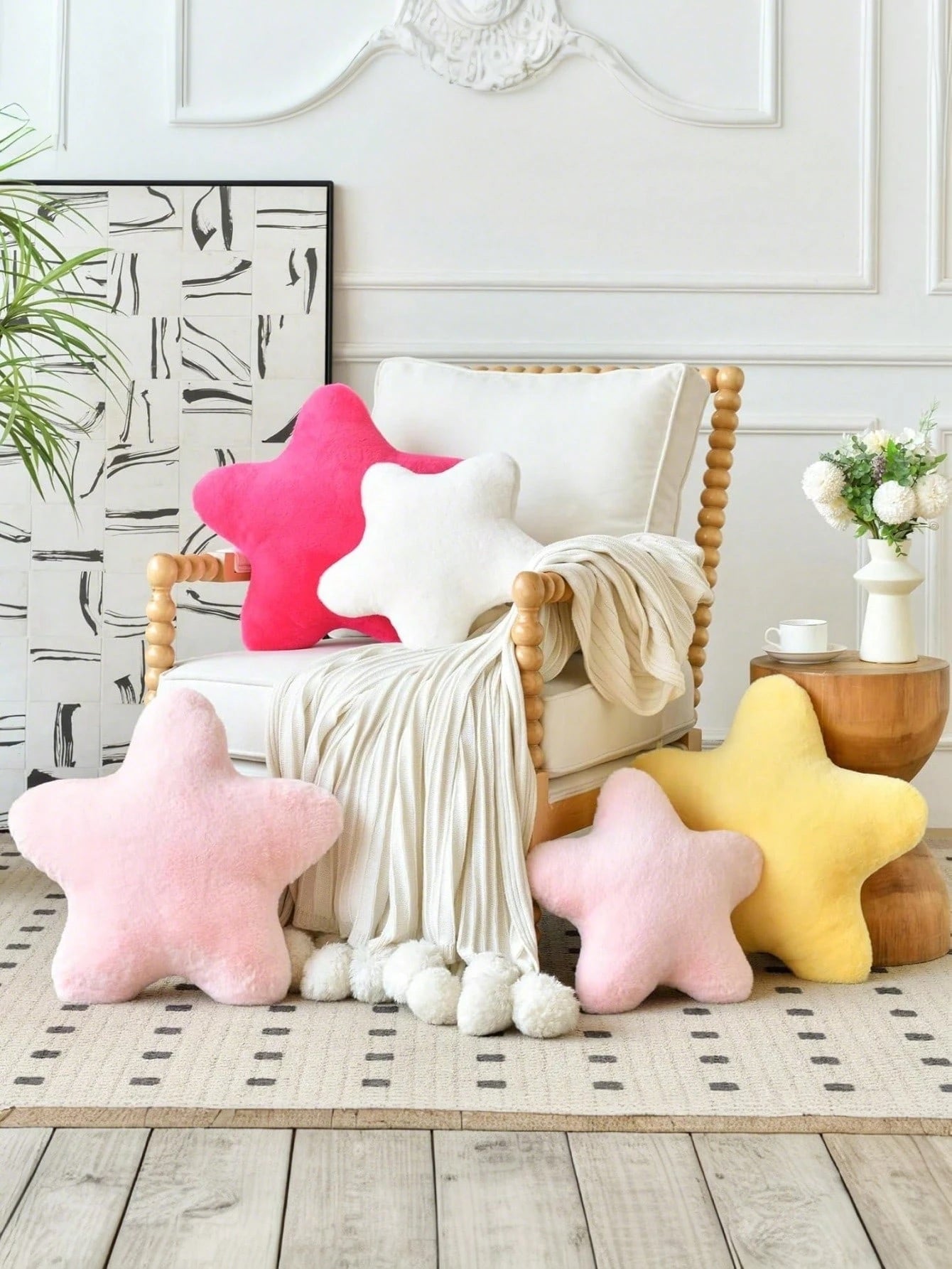 11.81"/15.74" Cute Star Shaped Throw Pillow, Soft Faux Fur Material, Christmas Home Decor For Sofa, Bedroom, Living Room, Great Christmas Gift For Family And Friends
