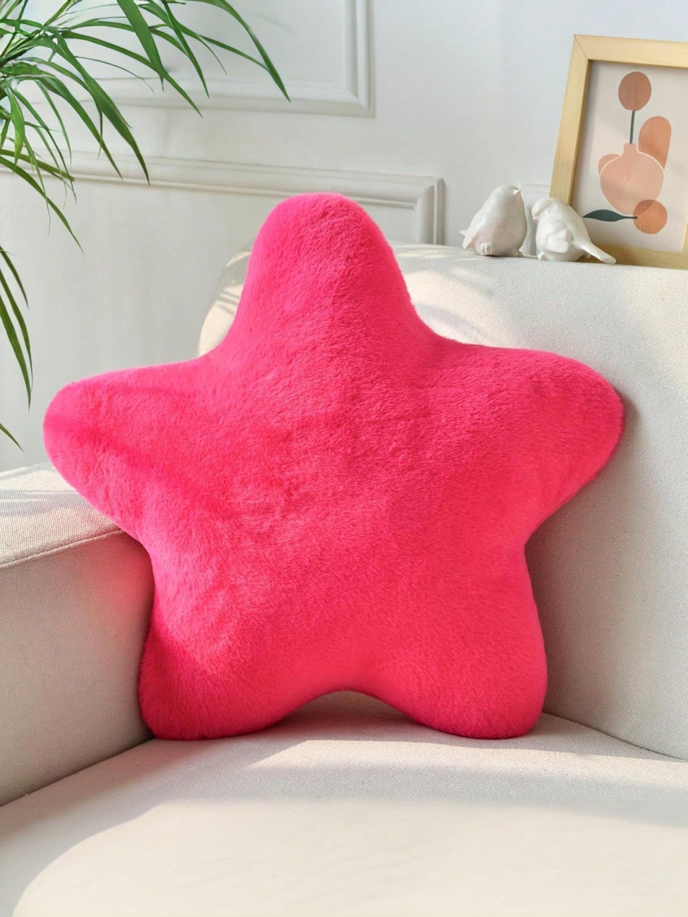 11.81"/15.74" Cute Star Shaped Throw Pillow, Soft Faux Fur Material, Christmas Home Decor For Sofa, Bedroom, Living Room, Great Christmas Gift For Family And Friends