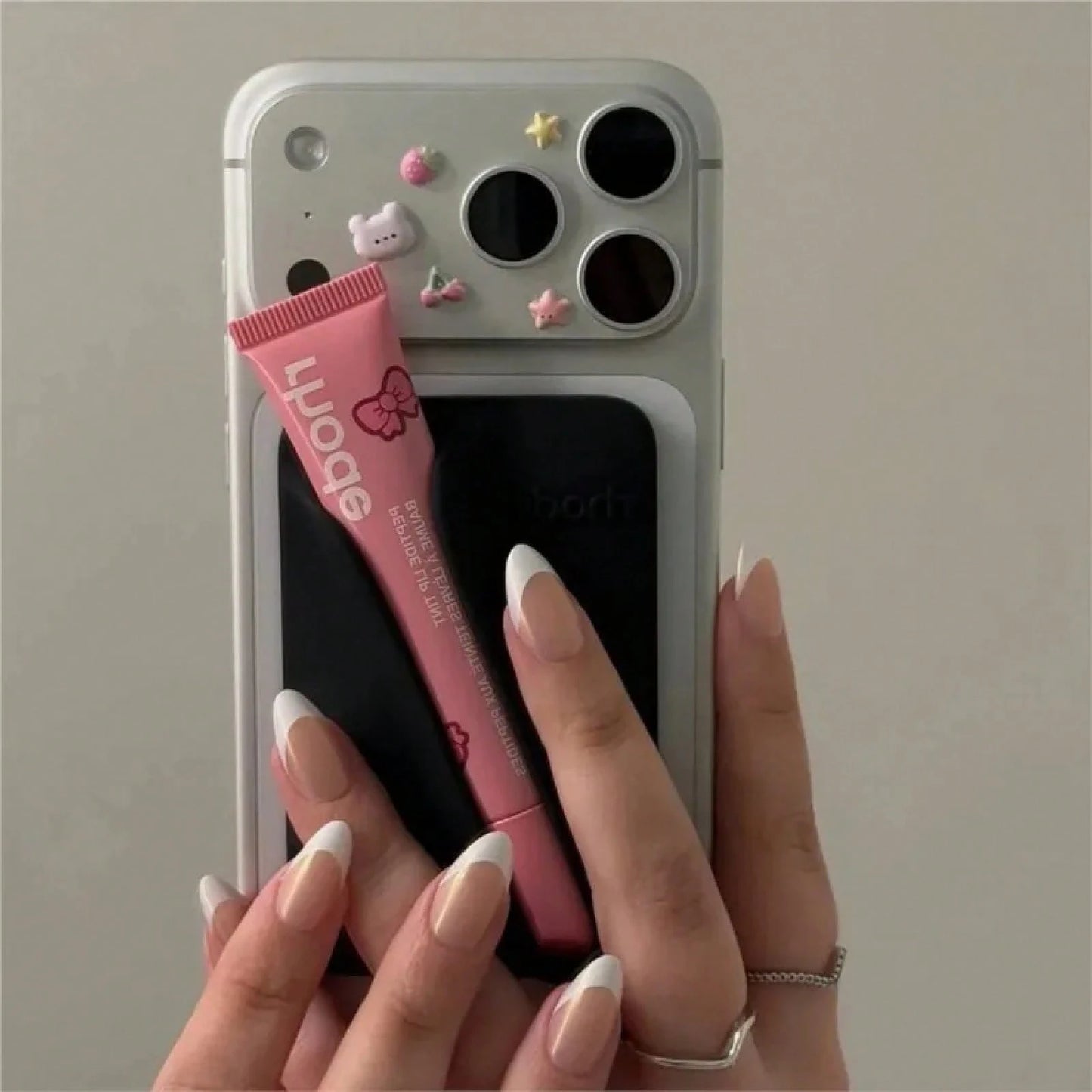 17 15 16 14 13 12 11 Pro Rhod Magnetic LIP Lip Holder With Gloss Phone Cases,Magnetic Lip Gloss Storage Glossy Phone Case For Series 17, 15, 16, 14, 13, 12, 11 With Single Magnetic Patch Or Storage P