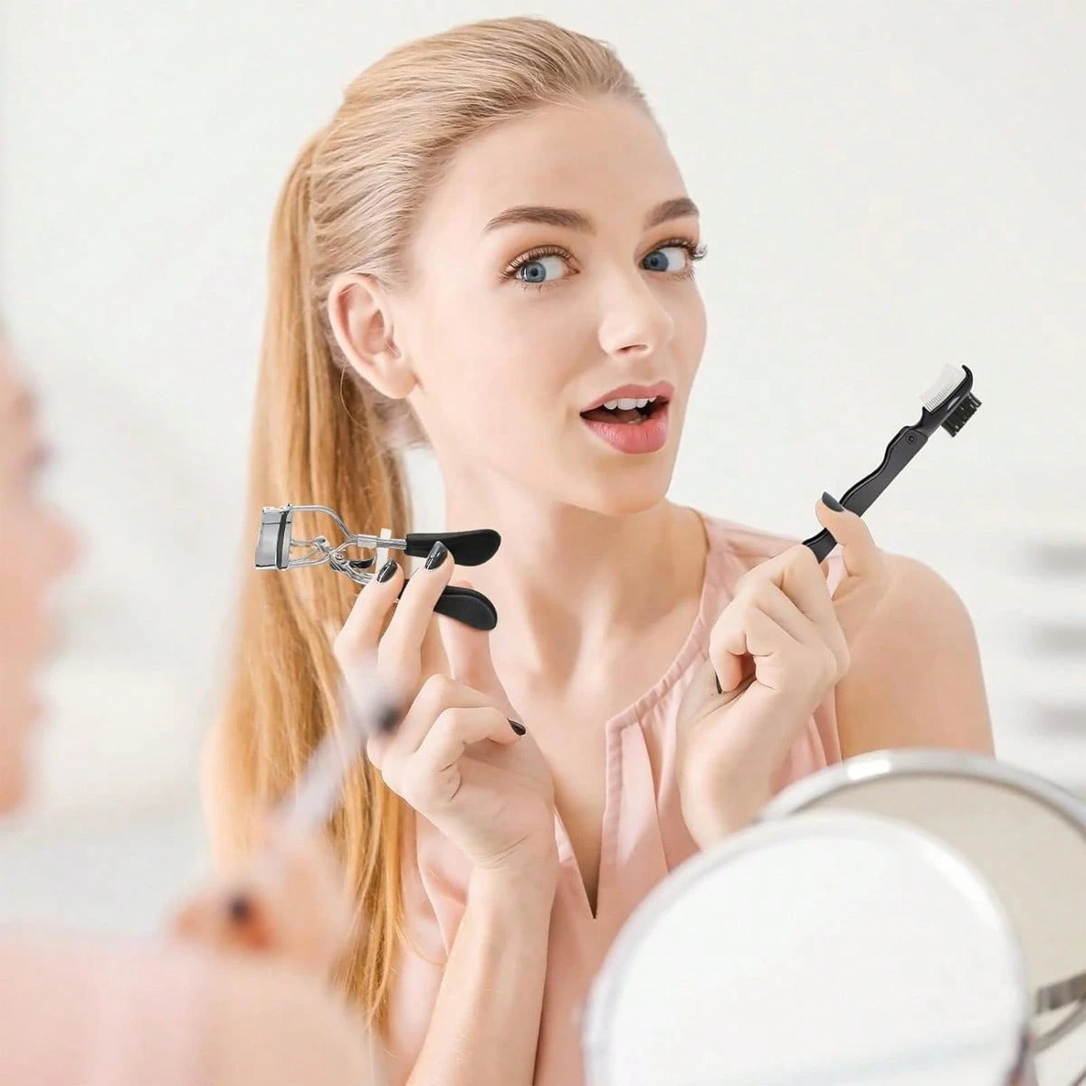 17 Pcs Black Eyelash Curler Set, Equipped With Eyelash Curler, Eyelash Comb, Separator, Extension Tweezers, Scissors, Eyelash Applicator, Trimmer, Silicone Replacement Pad, Portable Multifunctional Ey