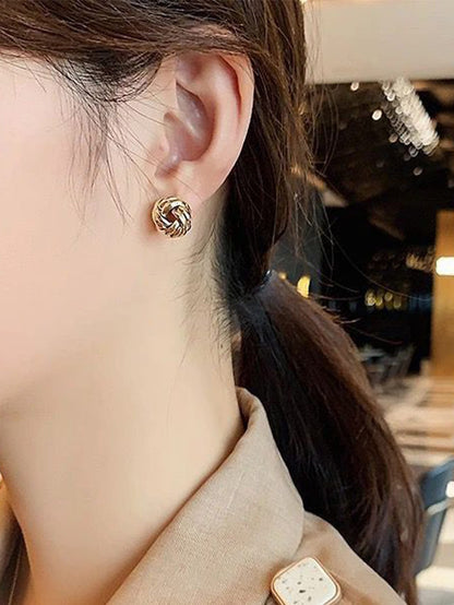 1pair Women's Simple Golden Circle Twisted Knot Earrings, Cute Style Suitable For Wedding, Party And Daily Use Casual Halloween