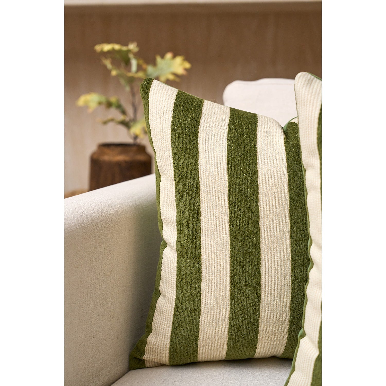 1pc/2pcs Black & White Striped Chenille Decorative Throw Pillow Cover, Soft Modern Abstract Bohemian Style Cushion Case For Sofa, Bedroom, Living Room, Suitable For All Seasons, Also As Gift