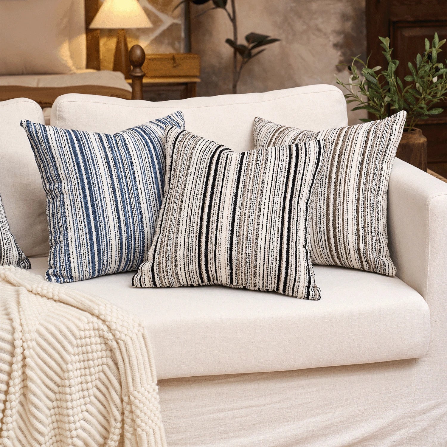 1pc/2pcs Luxury Chenille Striped Decorative Throw Pillow Cover, Without Pillow Insert, Black & Beige Boucle Texture, Square Shape, Suitable For Sofa, Living Room, Bedroom, Farmhouse, Also As Gift
