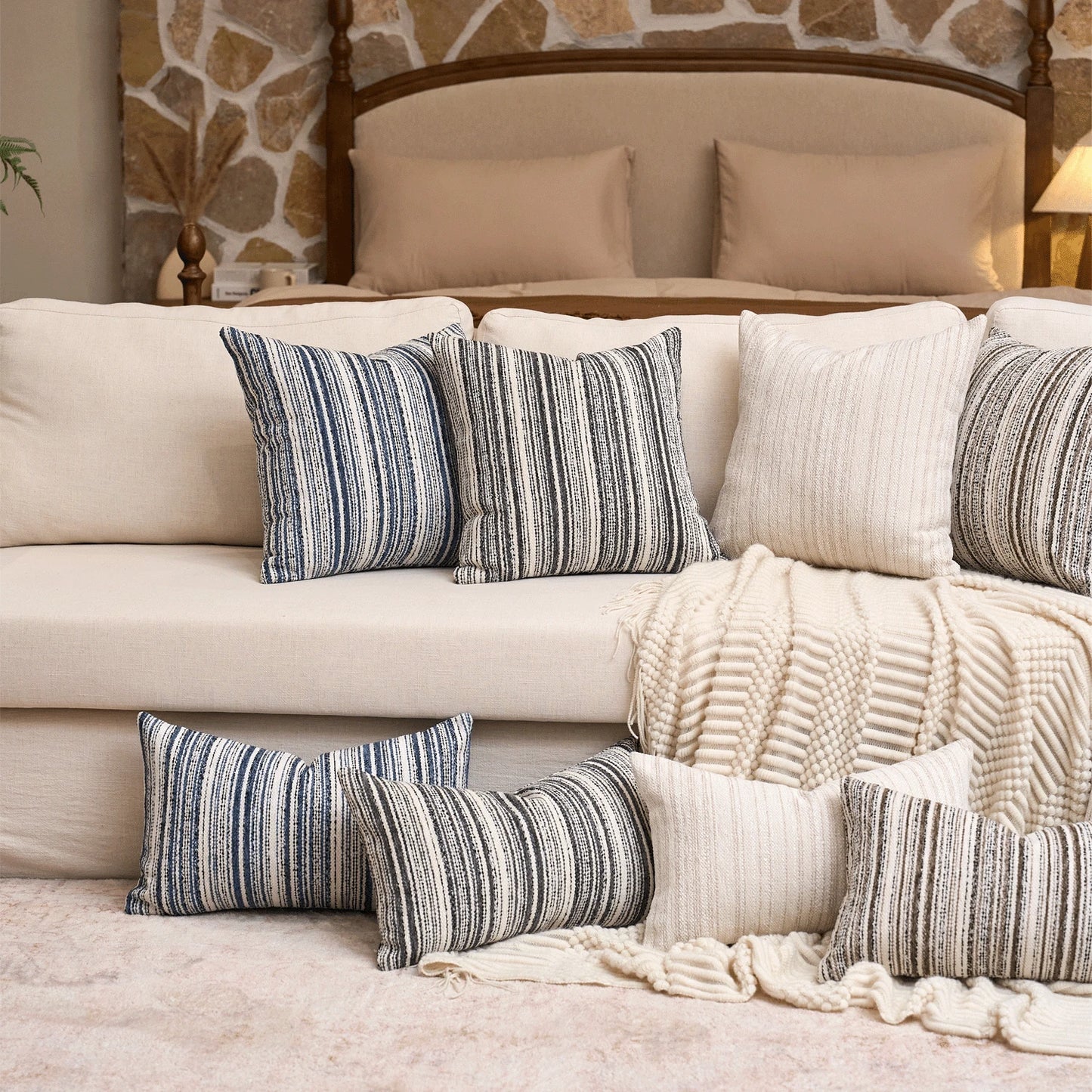 1pc/2pcs Luxury Chenille Striped Decorative Throw Pillow Cover, Without Pillow Insert, Black & Beige Boucle Texture, Square Shape, Suitable For Sofa, Living Room, Bedroom, Farmhouse, Also As Gift