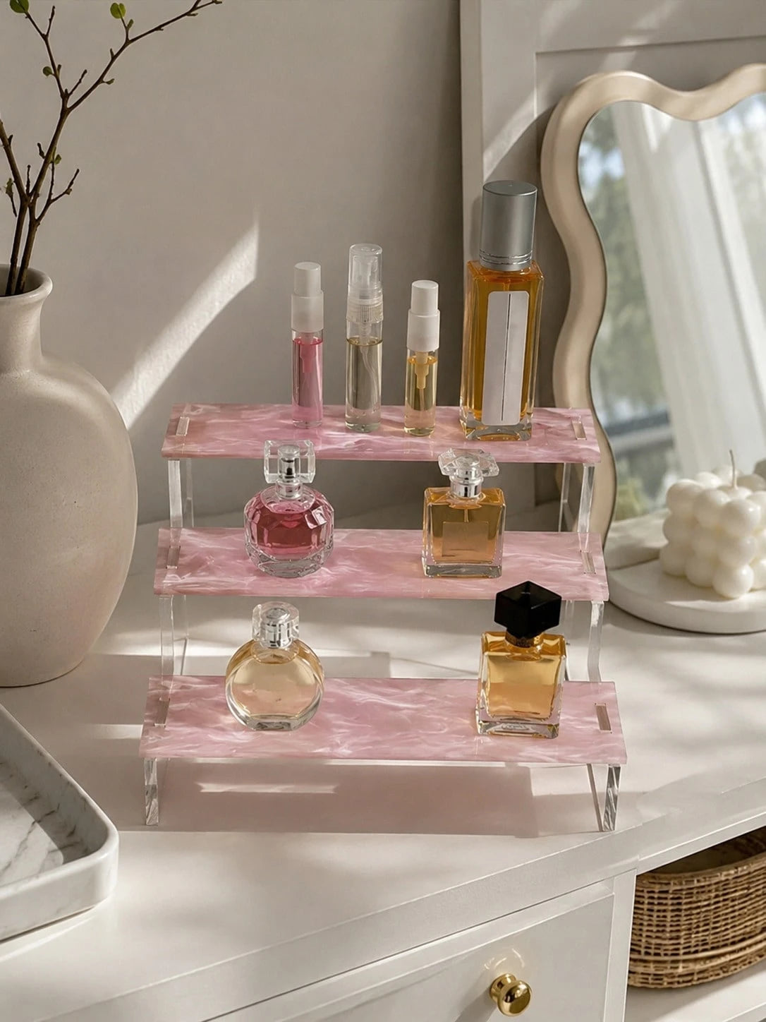 1pc 3-Tier Acrylic Trapezoid Display Rack, Each Tier Can Hold Multiple Bottles Of Fragrance, Aromatherapy, Essential Oils, Cosmetics, Modern Minimalist Style, Each Tier Surface With Wavy Pattern, Suit