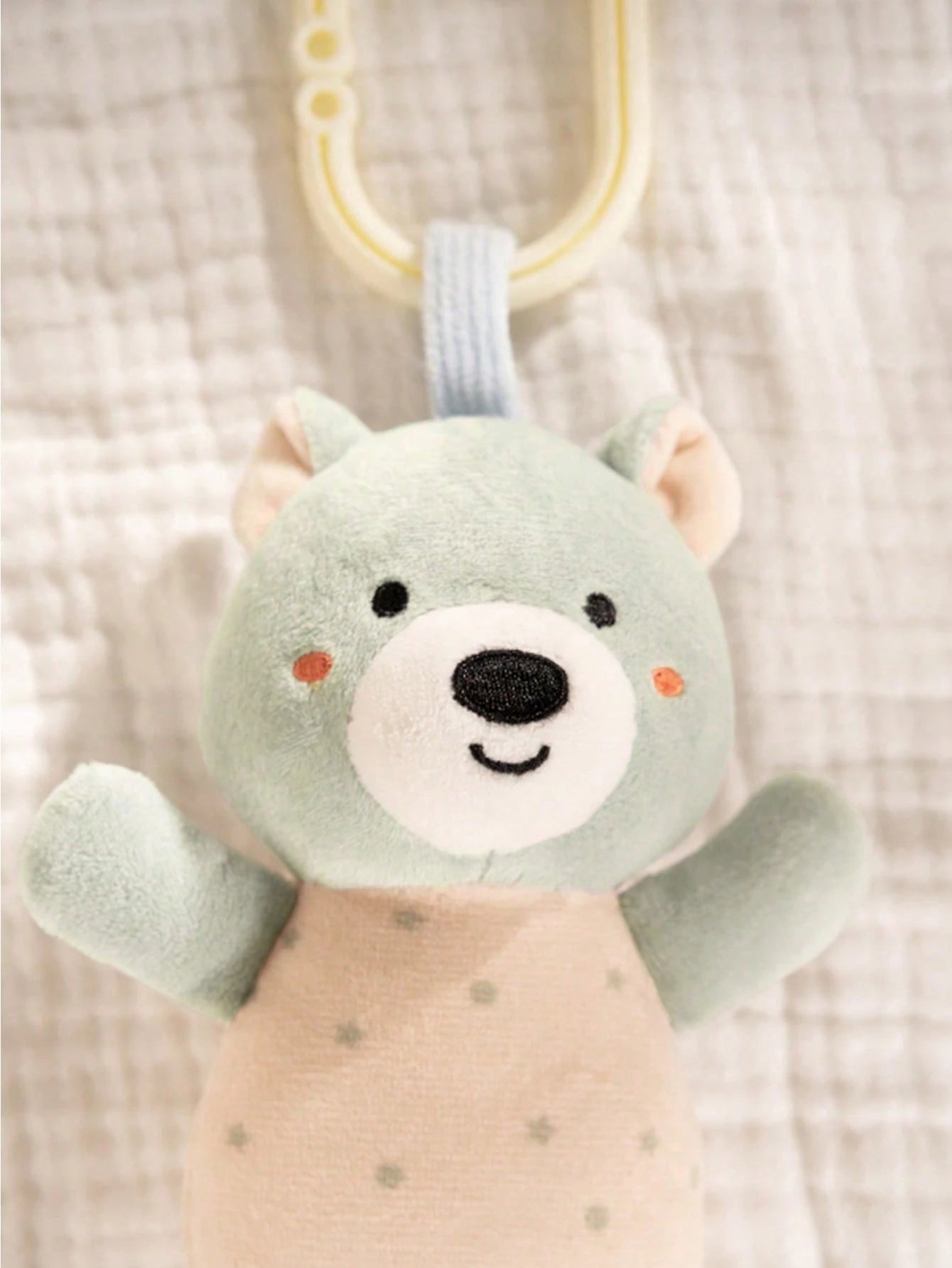 1pc Baby Plush Animal Stuffed Toy Rattle Ornament, Suitable For Car Seat And Stroller, Newborn Gift, Wind Chime, Pendant Decoration For Baby Room, Infant Sensory Soft Toy- Bear, Unicorn, Dinosaur