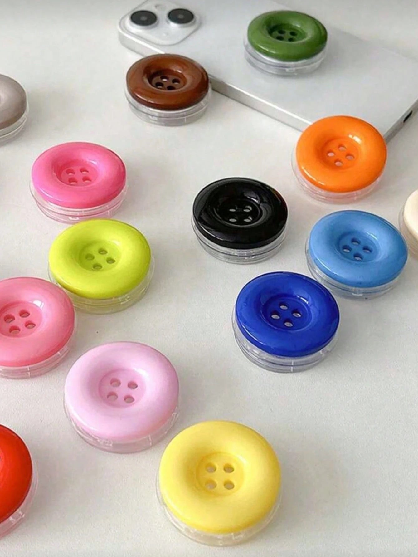 1pc Candy Color Button Air Cushion Phone Stand, Adhesive Retractable Slouchy Desktop Phone Holder, Collapsible Phone Stand