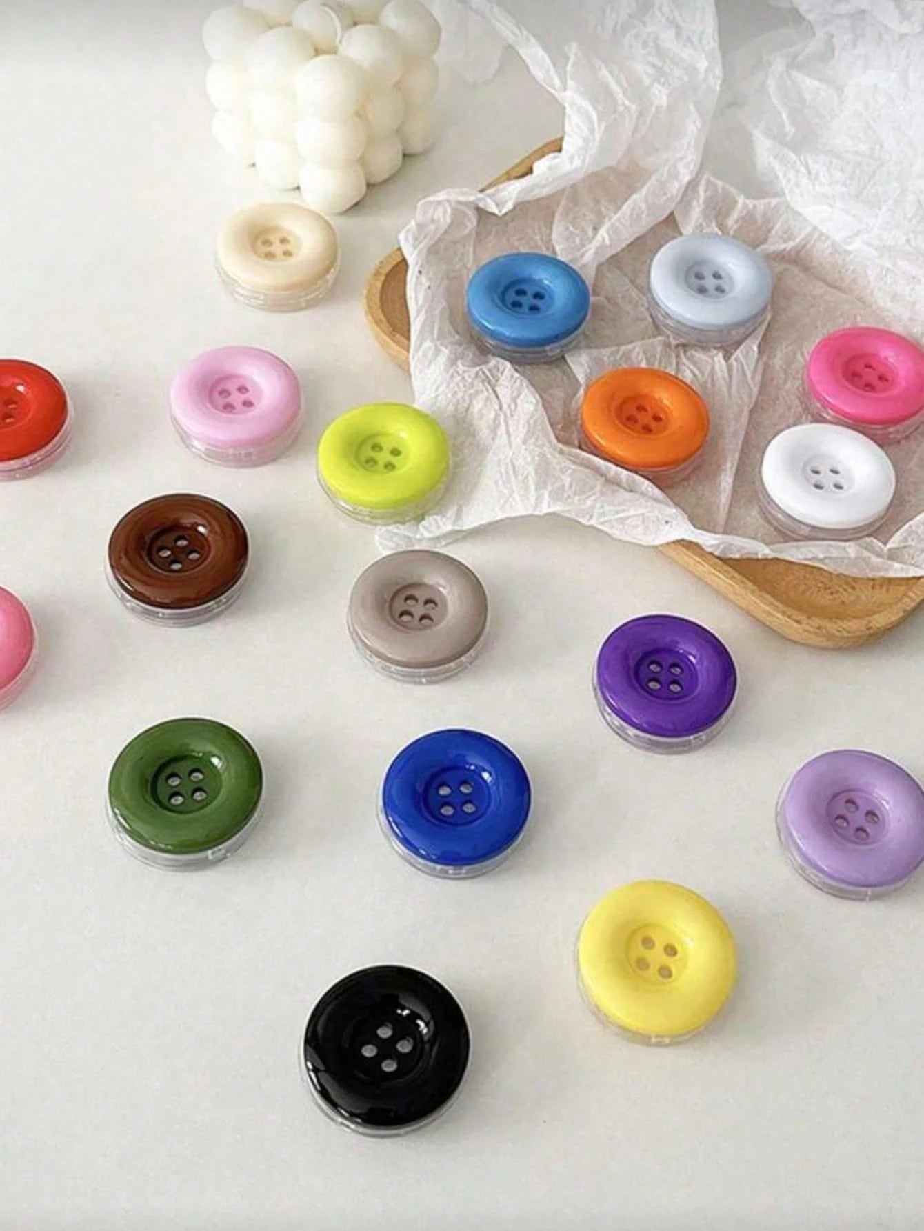 1pc Candy Color Button Air Cushion Phone Stand, Adhesive Retractable Slouchy Desktop Phone Holder, Collapsible Phone Stand