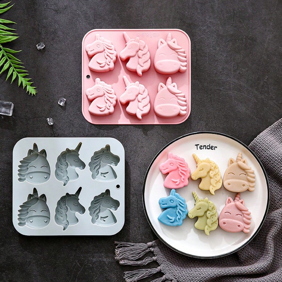 1pc Creative 6-In-1 3 Different Unicorn Shaped Silicone Mold, Resin Soap Mold, Aromatherapy Candle Mold, DIY Jewelry Mold, Home Decor Ornament Making
