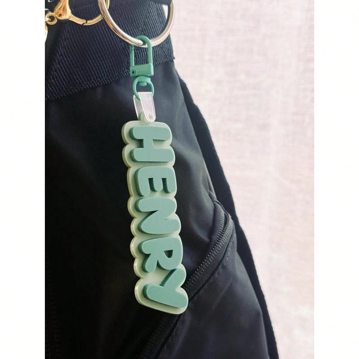1PC Custom Name Acrylic Luggage Tag, Personalized Double Layer Bold Letter Bag Accessory, Colorful Backpack Tag, Suitable For Girlfriend And Friends