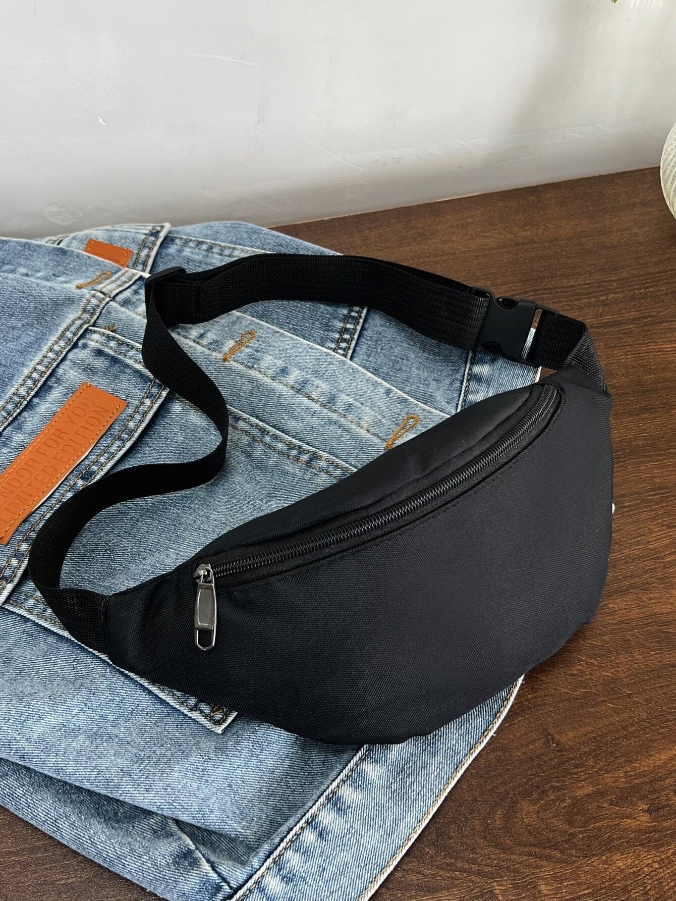 1pc Fashion Women's Waist Bag/Chest Bag With Hidden Zipper, Solid Color And Waterproof Nylon Material, Suitable For Storing Coins And Small Items, Men's Front Zipper Waist Bag/Chest Bag/Crossbody Bag