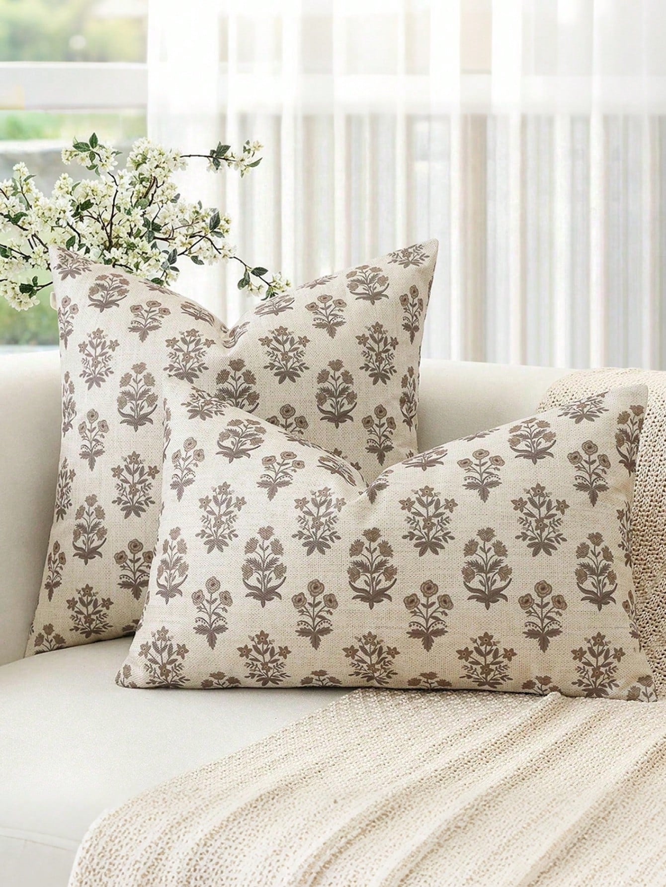 1pc Floral Print Double-Sided Brown Flower Square Pillow Case, Farmhouse Country Style Sofa Cushion Cover, Home Sofa Bed Use, Living Room Decor Pillowcase, Dorm Bedroom Room Decoration