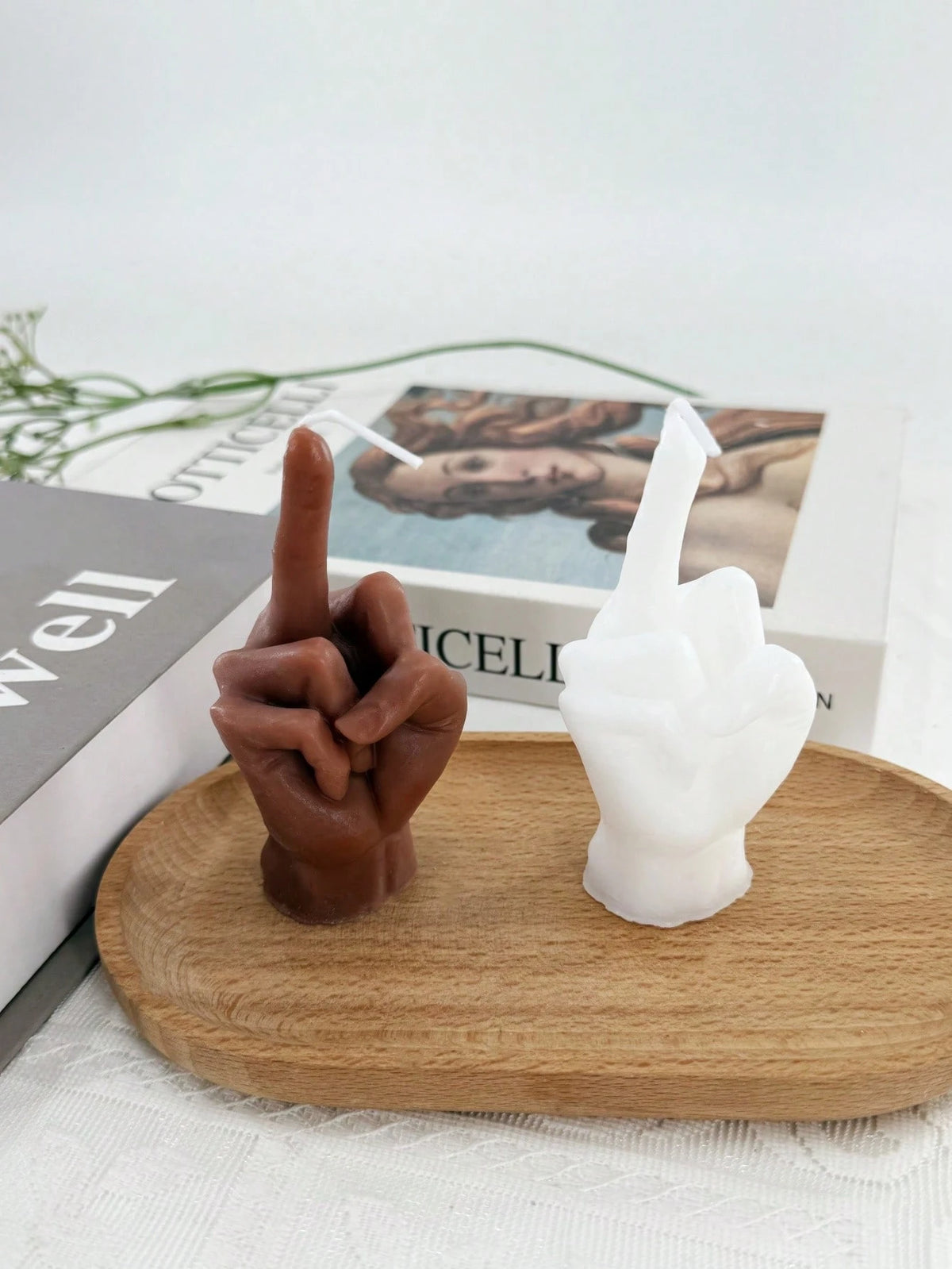 1pc Funny Shaped Scented Candle, Creative Rude Hand Gesture Candle, Novelty Home Decor, Gifts For Yoga, Holidays, Weddings, Mother's Day