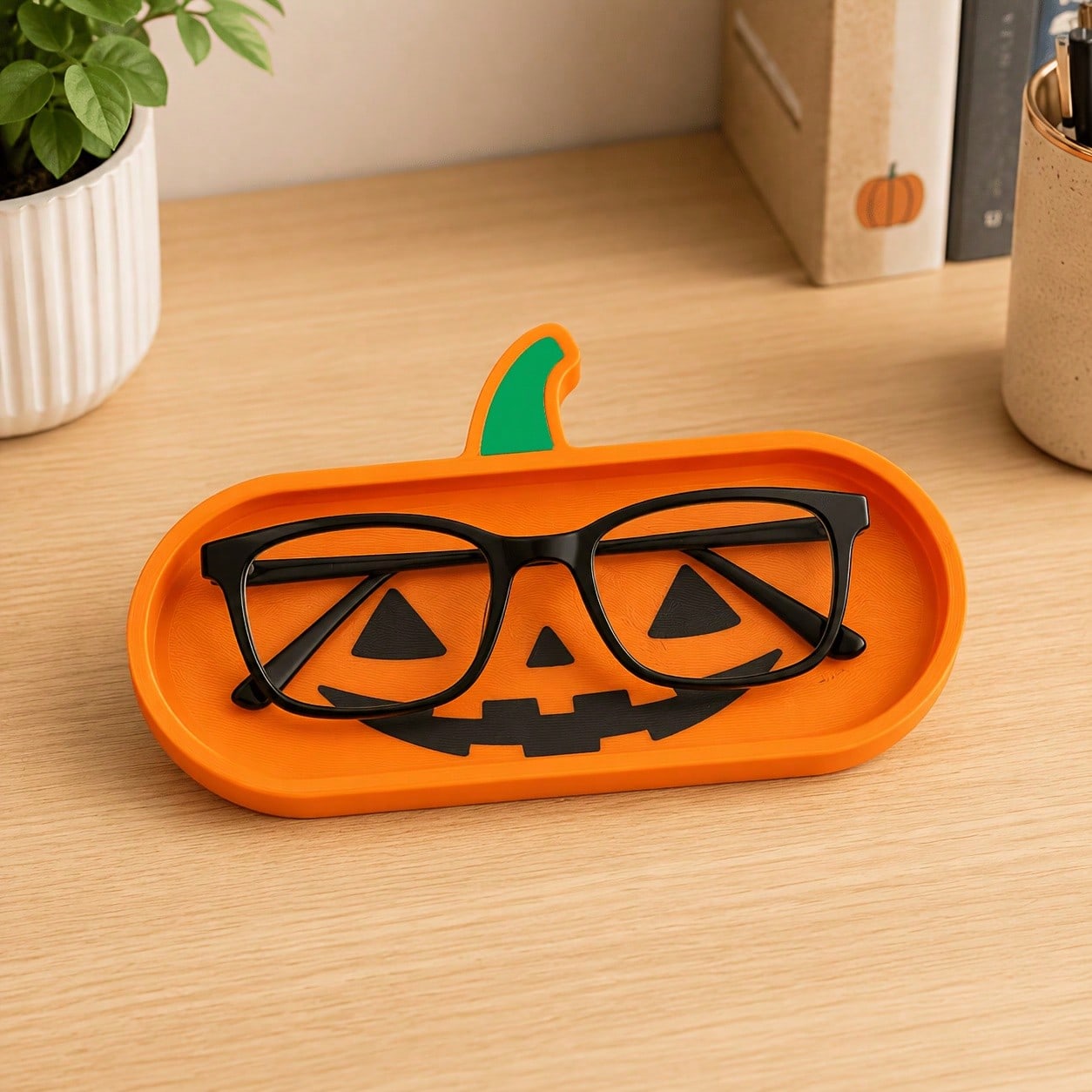 1PC Halloween Pumpkin Glasses Storage Tray, Can Store Glasses, Fashion Glasses, Rings, Keys, Desktop Small Items, Suitable For Halloween, Holiday Party, Daily Storage, Birthday Gift