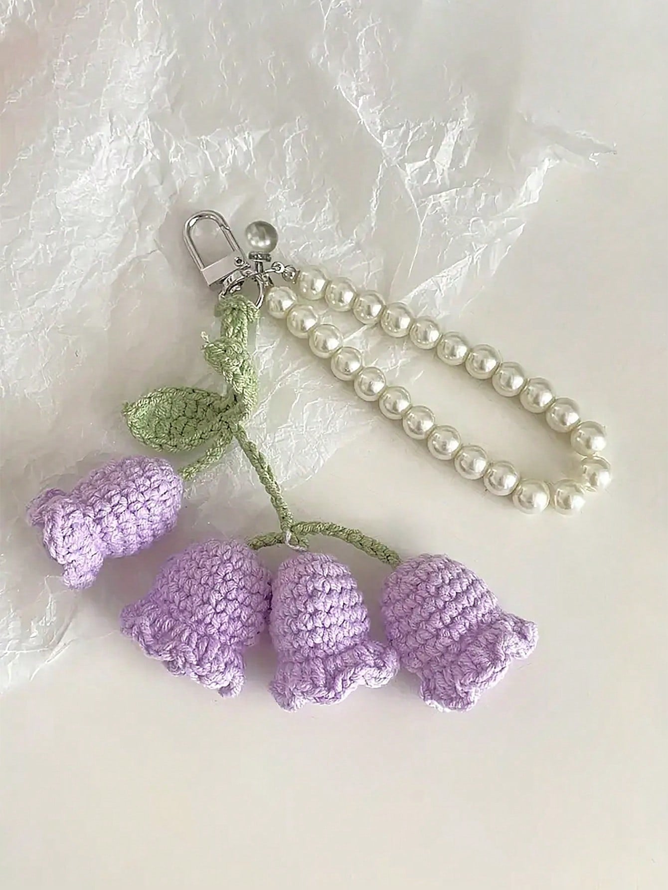 1pc Handmade Crochet Lily Of The Valley Keychain With Pearl Chain, Boho Style Bag Charm, Decorative Pendant For Backpacks Or Bags, Unique Birthday Gift Or Party Favor, 22cm (8.66 Inches) Length, Flora