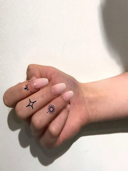 1Pc Juice Temporary Tattoo Finger Dots, Flower Patterns Verisimilitude Body Art Waterproof Blue Show Non-Reflective Fake Tattoo Stickers Long Lasting 3-10 Days For Men And Women