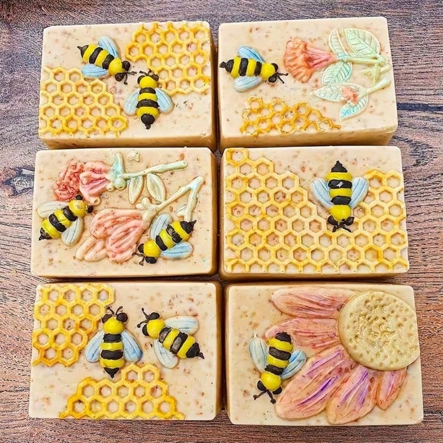 1pc Multi-Style Honeycomb Silicone Mold, Honeycomb Handmade Soap Mold, Insect Bee Theme DIY Craft 3D Art Relief Mold, Handmade Soap Mold, Candle Mold, Aromatherapy Plaster Mold, Epoxy Resin Mold