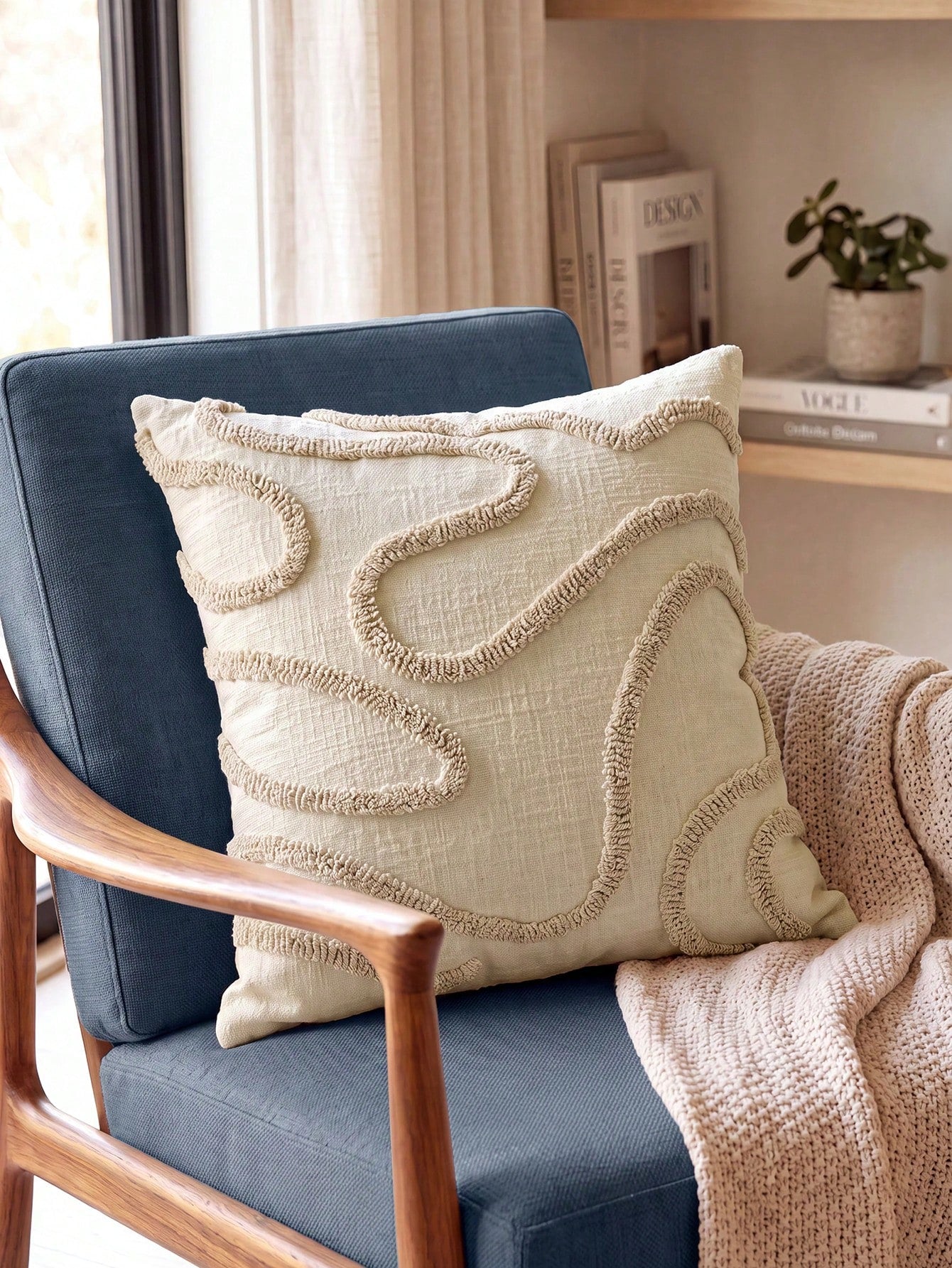 1pc Nordic Ins Style Embroidered Throw Pillow, Sofa Bed Head Pillow Lumbar Pillow, With Tufted Tassels, Suitable For Bay Window, Floor Cushion, Etc., Size 45*45cm, Autumn Decoration, Room Decor