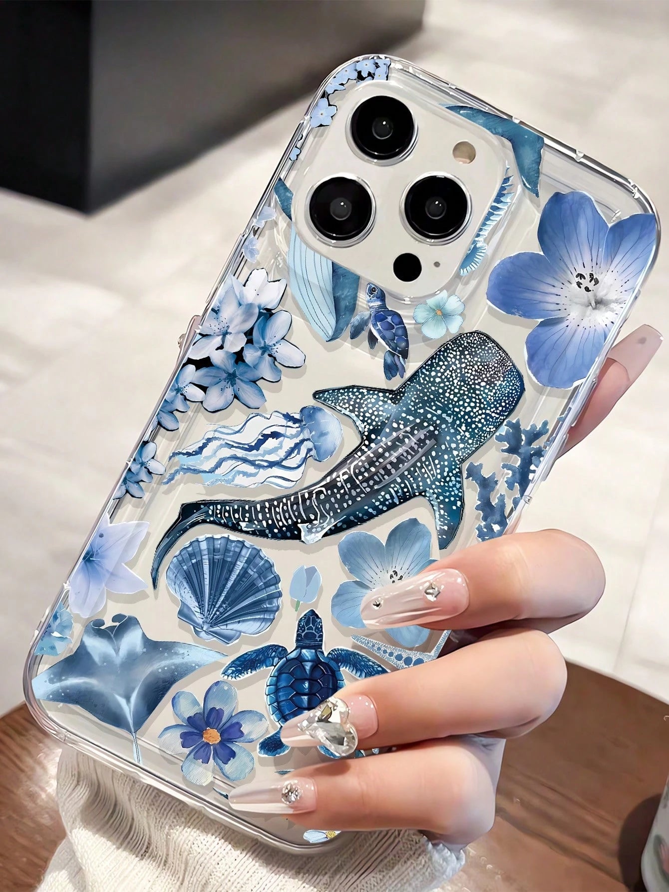 1pc Ocean Elements TPU Fashionable Personalized Whale, Starfish, Jellyfish, Coral Collage Pattern Transparent Cushion Shock-Absorbing Phone Case Compatible With IPhone 16/16Pro/16Plus/15/15ProMax/15Pr