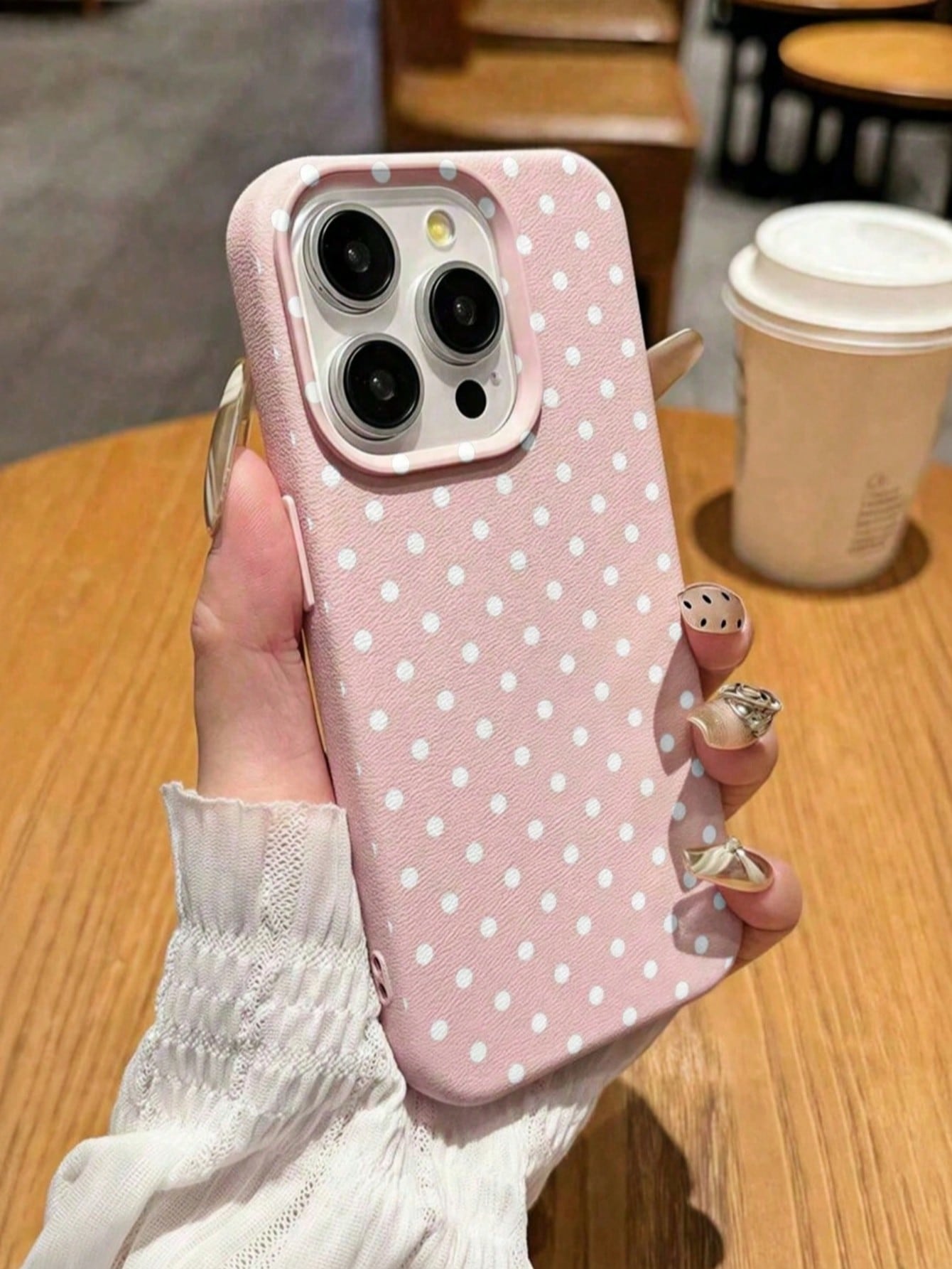 1pc Pink Minimalist White Polka Dot Artistic Pattern Matte Textured Full Coverage Shockproof TPU Fashionable Phone Case Compatible With IPhone 17, 16, 15, 14, 13, 12, 11 Pro Max/Plus/XR/7/8 Office Gif