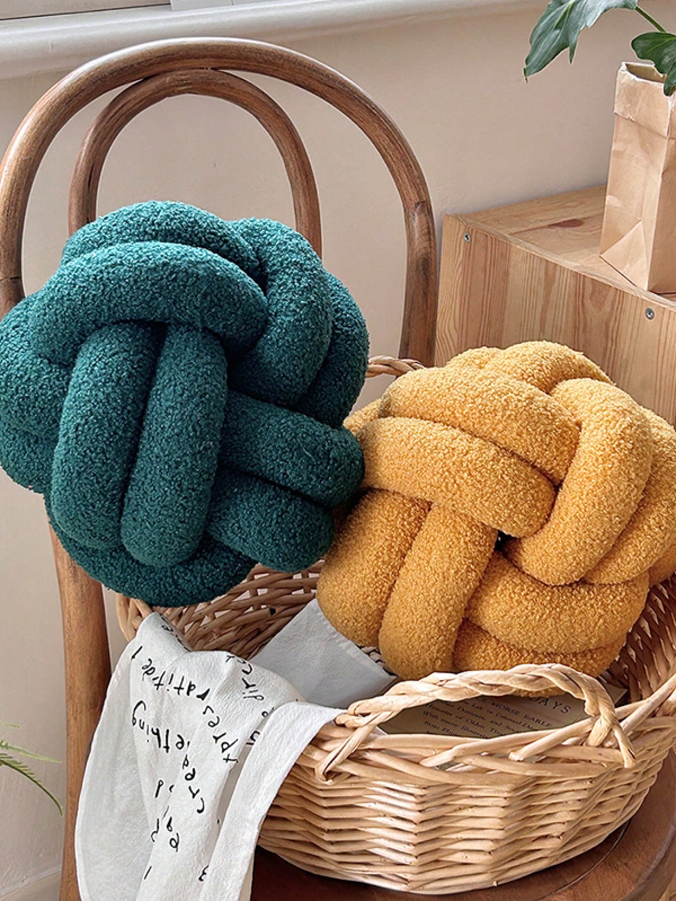 1pc Plush Sherpa Knot Ball Decorative Pillow, Home Decor Accent Cushion For Sofa Bedroom, Halloween Gift