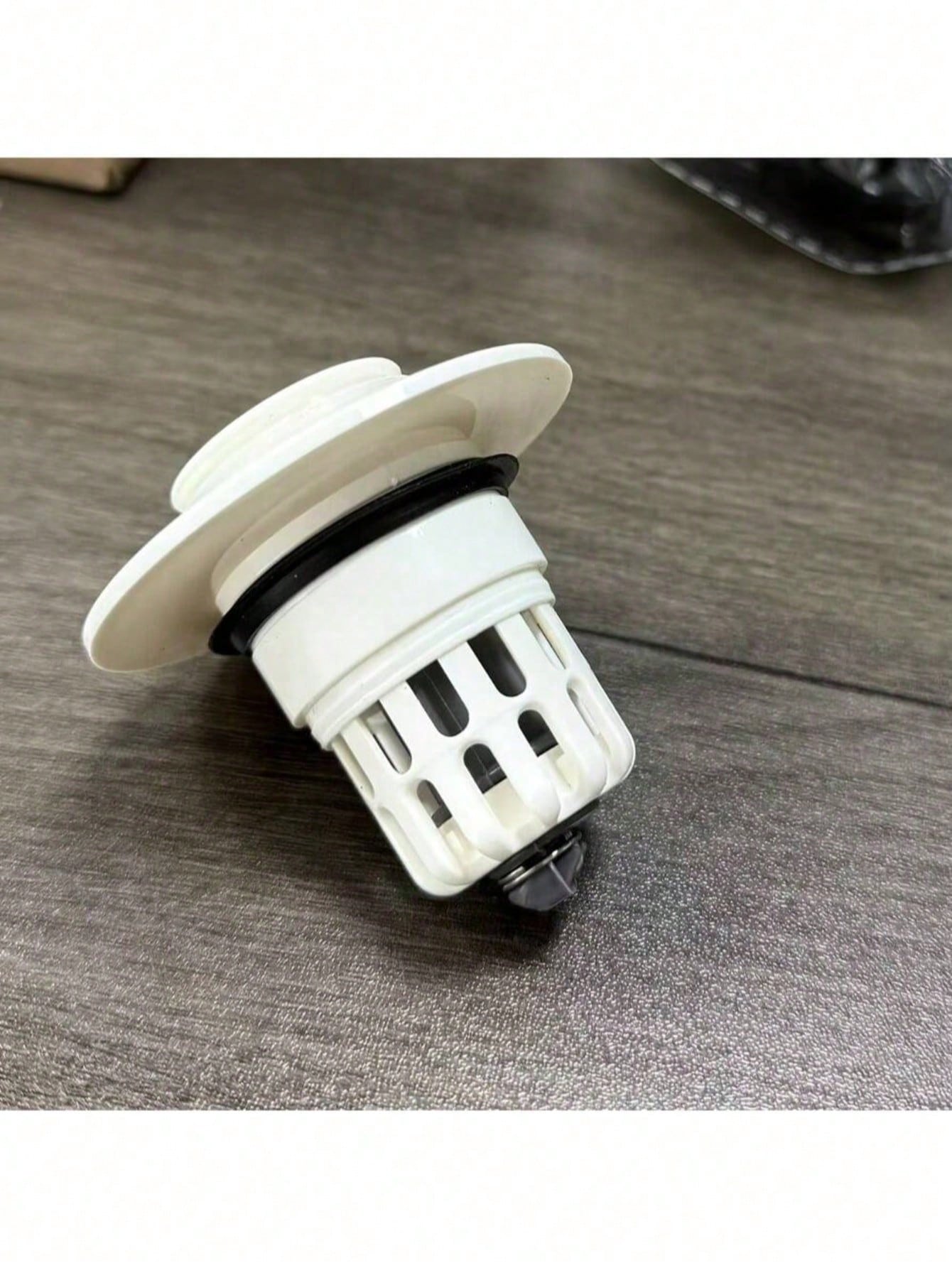 1pc Pop-Up Bathroom Sink Drain Stopper - Multifunctional Pressure Filter, Durable Plastic Material, Bathroom Sink Anti-Clogging, Essential Drainage Accessory, Sink Drain Filter, Household Hair Catcher