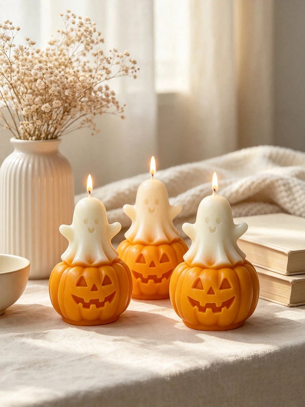 1pc Pumpkin Ghost Shaped Candle, Halloween Theme Pumpkin Ghost Design- Aromatherapy- Smokeless, Long Lasting Fragrance, Suitable For Home Decor, Perfect For Bedroom Environment And DIY Gifts. Suitab