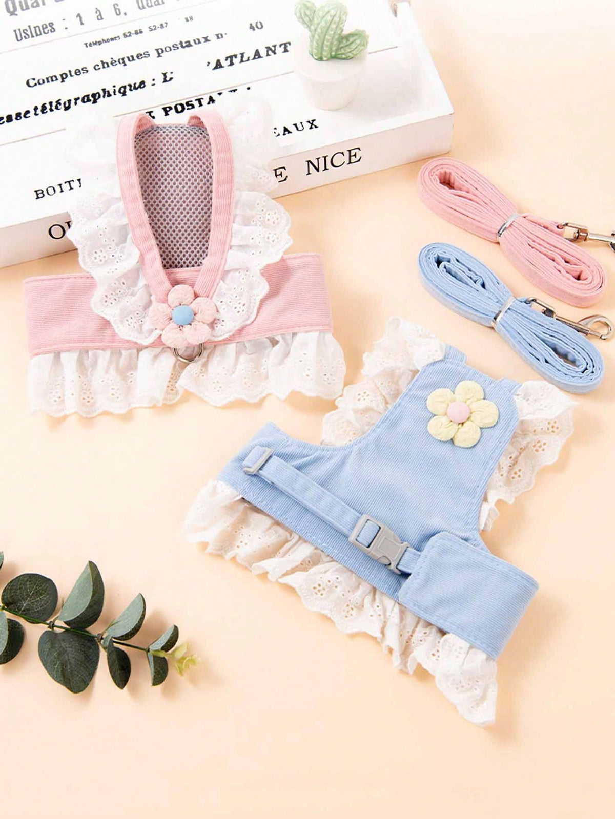 1pc Rabbit & Flower Decor Chest Strap Leash, Outdoor Pet Escape Prevention Clothing Chest Strap
