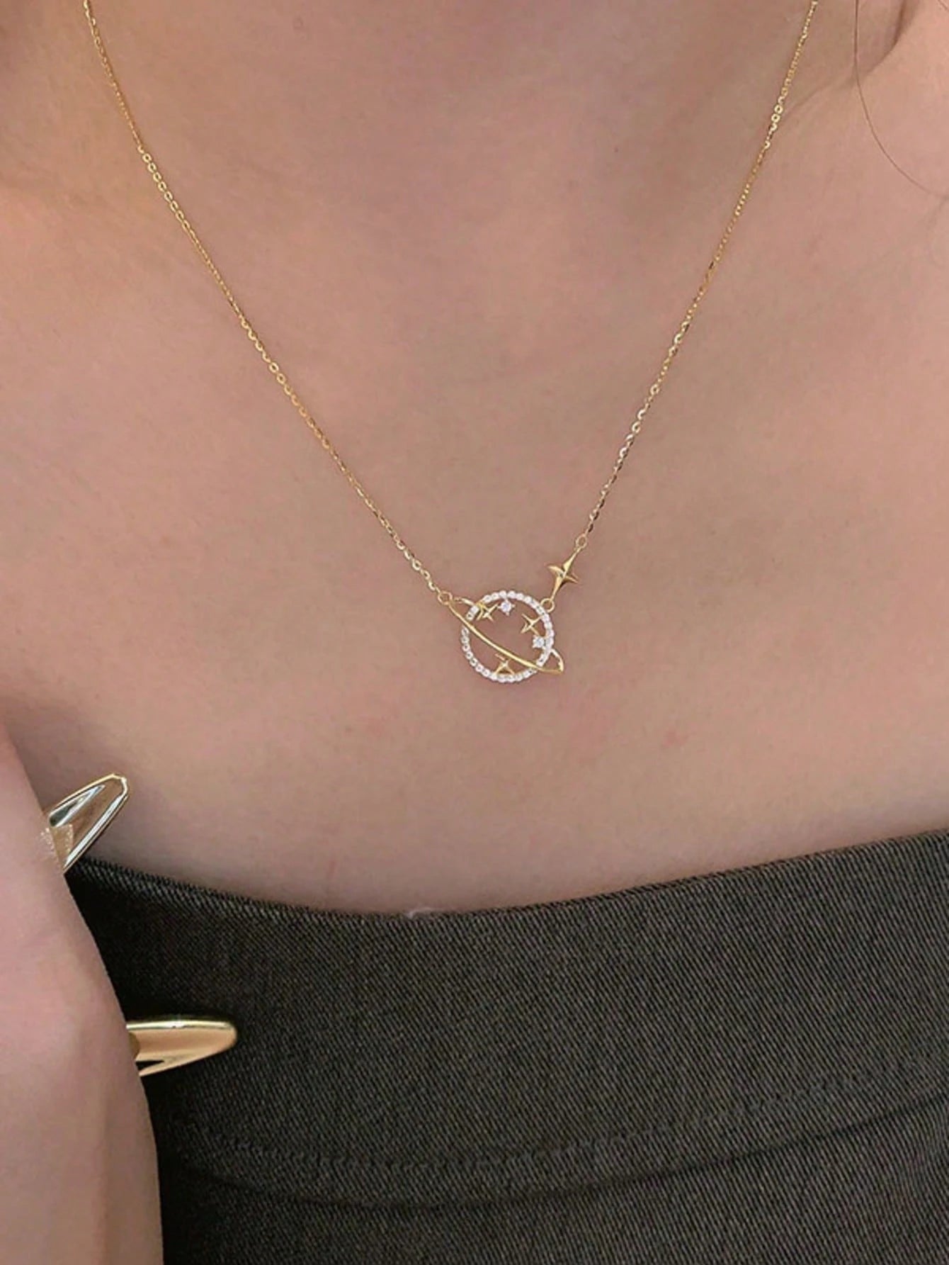 1pc S925 Sterling Silver Dreamy Star Moon Circle Collarbone Chain With Rhinestone Round Ring Shooting Star Fine Necklace, Gentle Girl Niche Light Luxury Commute Versatile Women Pendant Gift