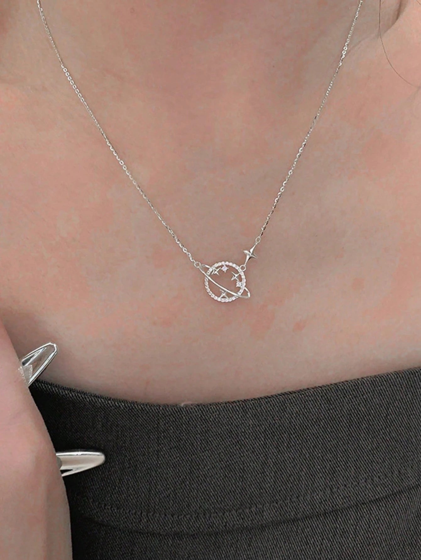 1pc S925 Sterling Silver Dreamy Star Moon Circle Collarbone Chain With Rhinestone Round Ring Shooting Star Fine Necklace, Gentle Girl Niche Light Luxury Commute Versatile Women Pendant Gift