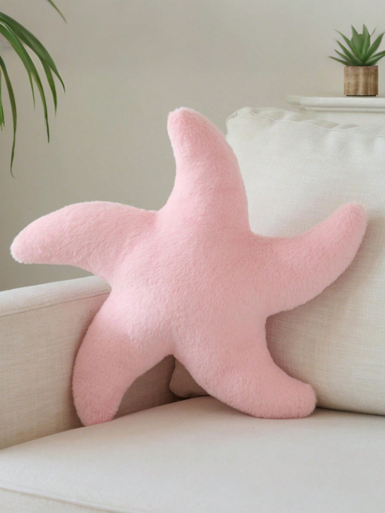 1pc Starfish Throw Pillow, Sofa Bed Decorative Pillow, Aesthetic Room Decor Accent Pillow, Soft Faux Rabbit Fur Plush, Living Room, Bedroom Decor, Room Arrangement, Party Gift, Outdoor Pillow, Garden