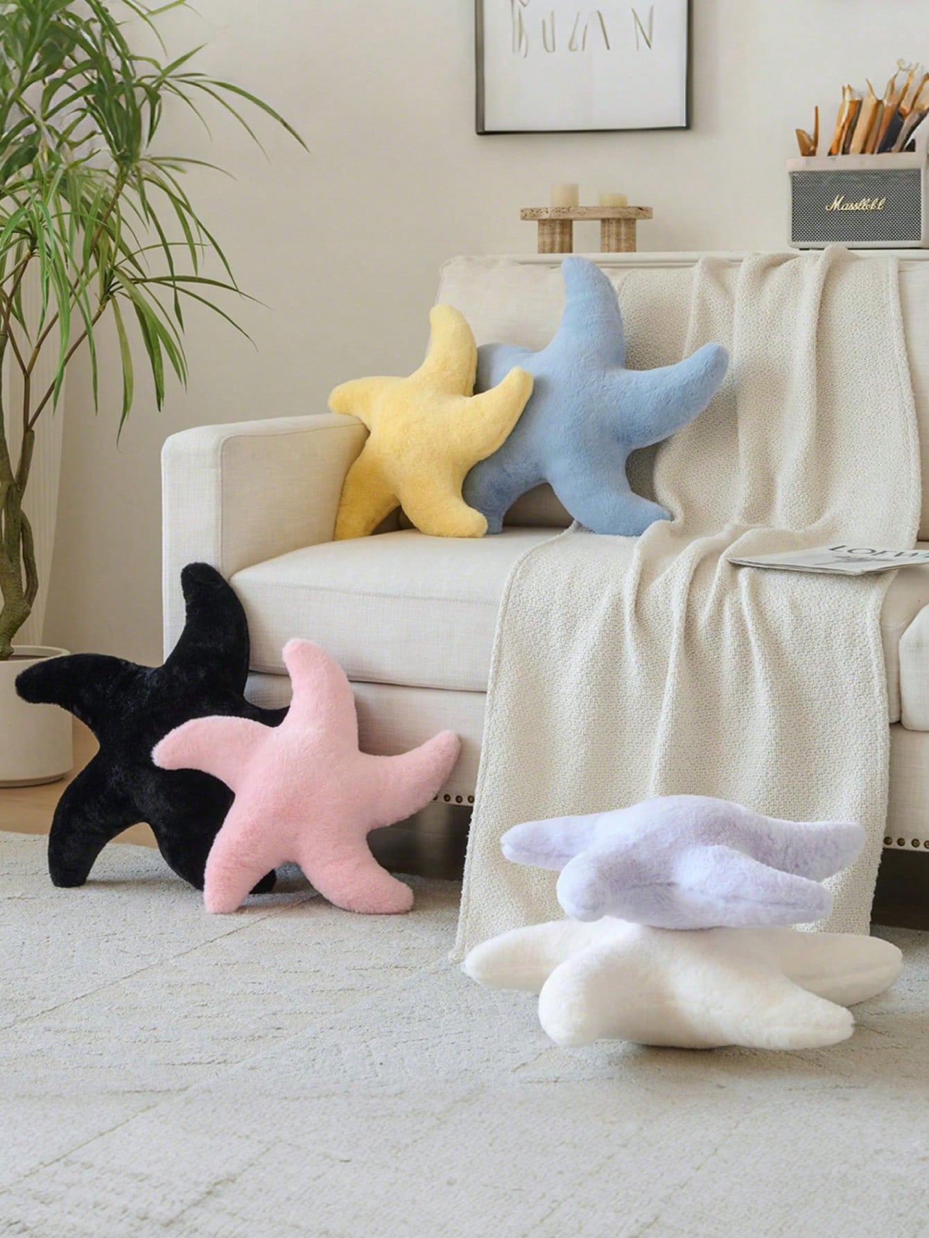 1pc Starfish Throw Pillow, Sofa Bed Decorative Pillow, Aesthetic Room Decor Accent Pillow, Soft Faux Rabbit Fur Plush, Living Room, Bedroom Decor, Room Arrangement, Party Gift, Outdoor Pillow, Garden