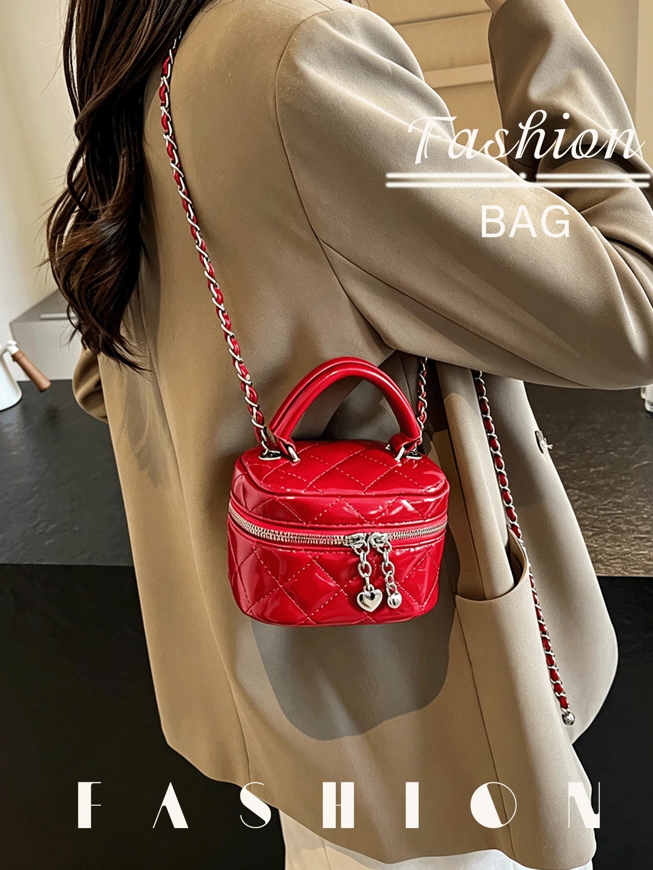 1PC Stylish Glossy Mini Crossbody Bag,Diamond-Quilted Chain Bag,Cute Mini Crossbody Bag,Perfect For Nightclubs,Chain-Strap Bag,Mini Bag,Makeup Bag