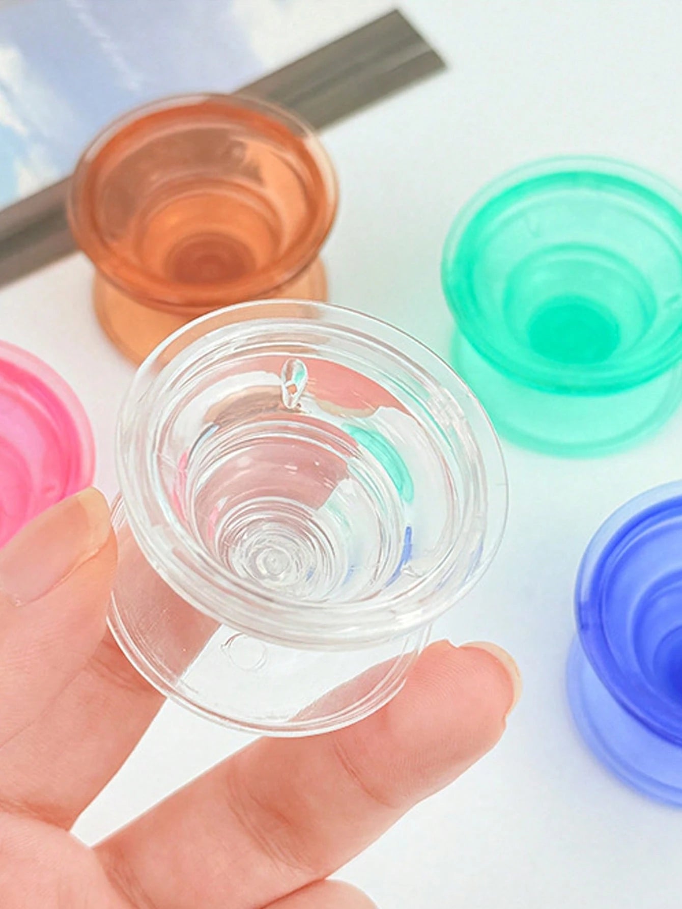 1pc Transparent Color Inflatable Phone Stand, Foldable Phone Air Cushion Holder, Slouchy Desktop Inflatable Phone Support Compatible With IPhone, Android Phone, Gift For Birthday, Family, Friends Gift